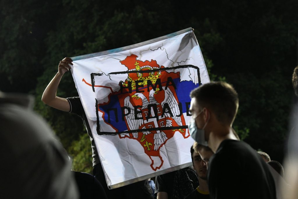 Beograd 02.07.2020. Zastava, Kosovo, Nema predaje, Skupština, Iseljavanje studenata iz Studentskog doma, Studentski grad, Studenti Foto: Vesna Lalić/Nova.rs
