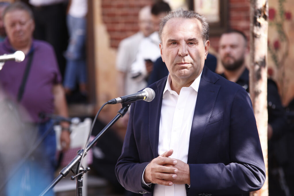 Beograd 02.10.2023. Otkrivanje spomenika Tomi Zdravkoviću u  Skadarliji Foto: Amir Hamzagić/Nova.rs