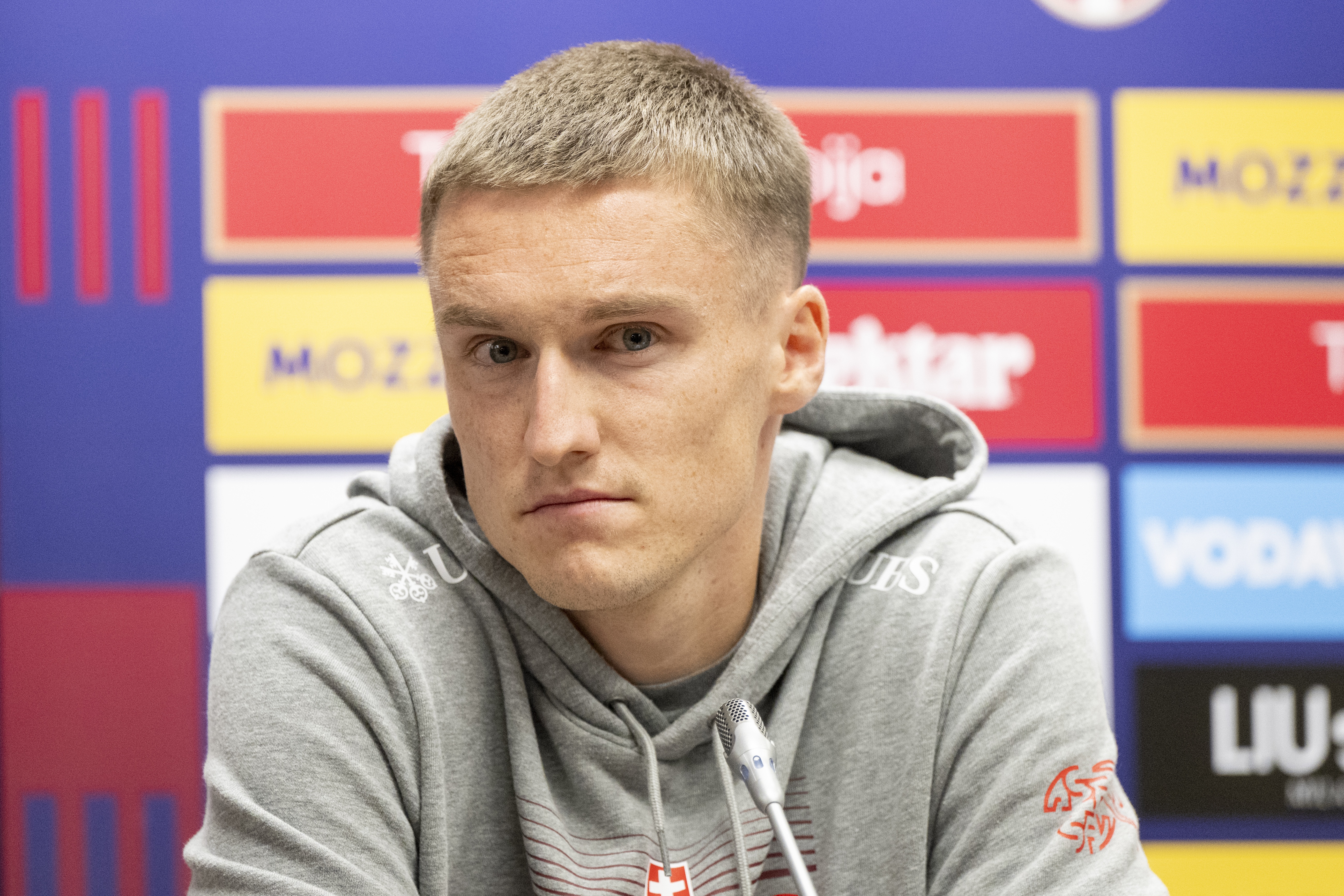 epa11655165 Switzerland's Michel Aebischer attends a press conference in Leskovac, Serbia, 11 October 2024. Switzerland will face Serbia in the UEFA Nations League group A4 qualifying soccer match on 12 October.  EPA-EFE/URS FLUEELER