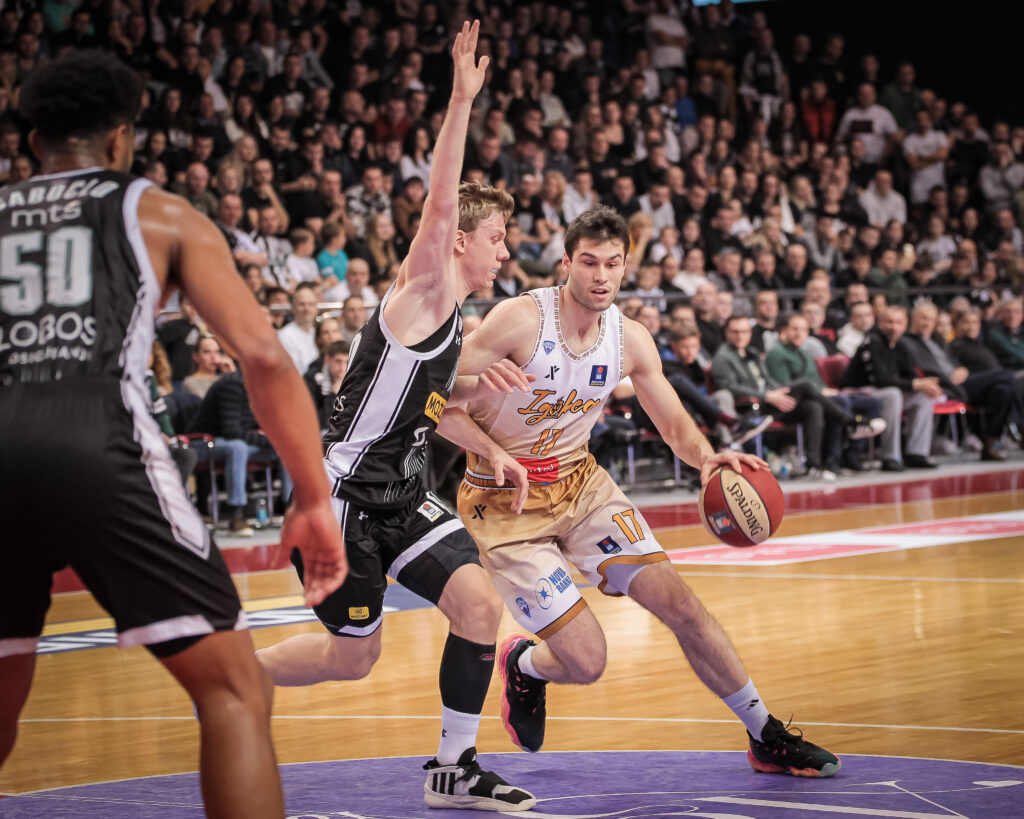 1707672549-20240211165648_Igokea_-_Partizan-36-1024x819.jpg