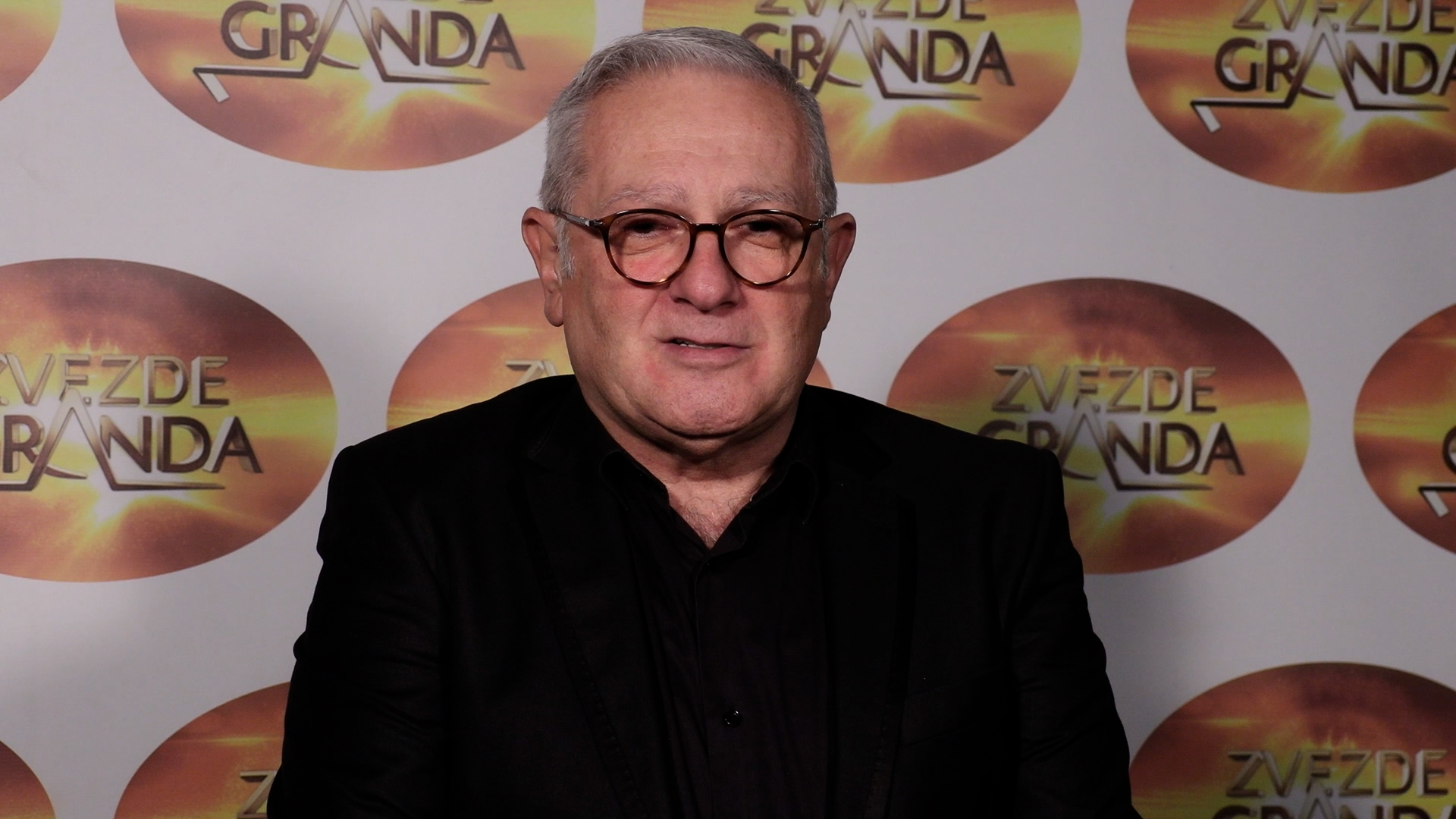 Željko Samardžić
pevač