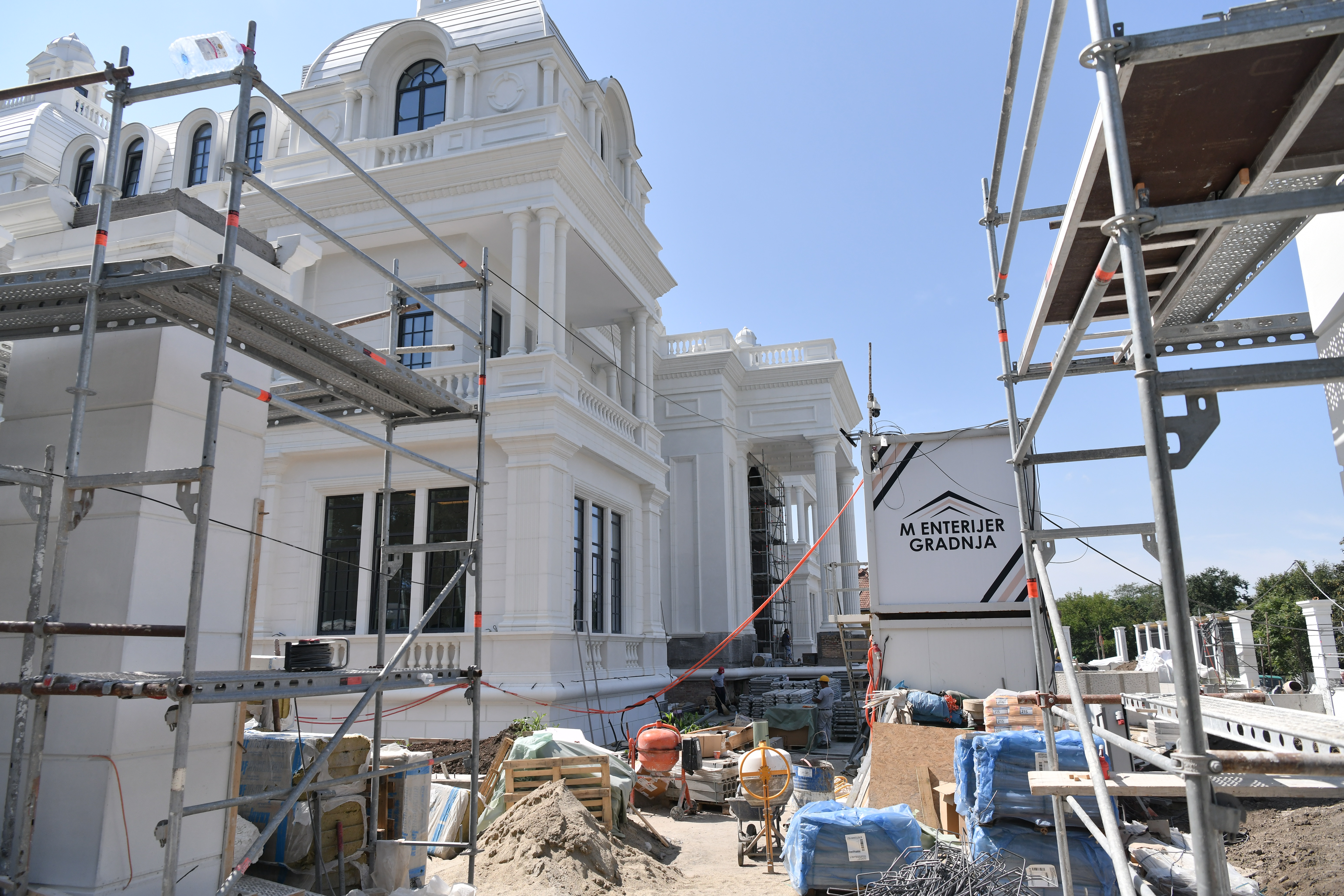 vila dvorac zeljko mitrovic