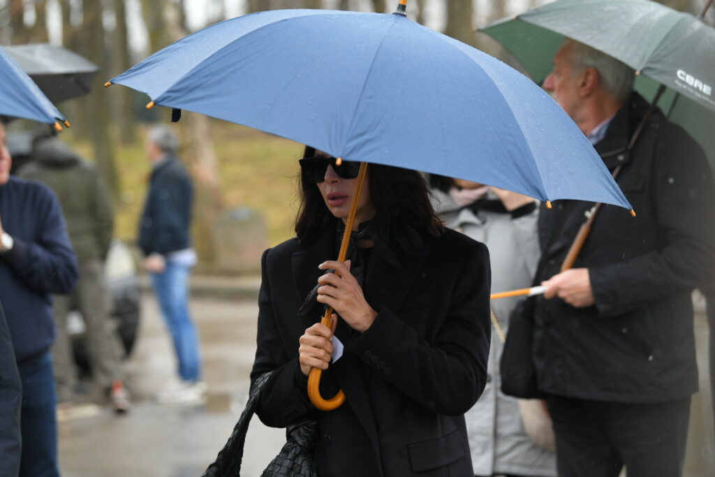 Beograd 12.02.2024. Sahrana košarkaša Dejana Milojevića na Novom Bežanijskom groblju Foto: Amir Hamzagić/Nova.rs