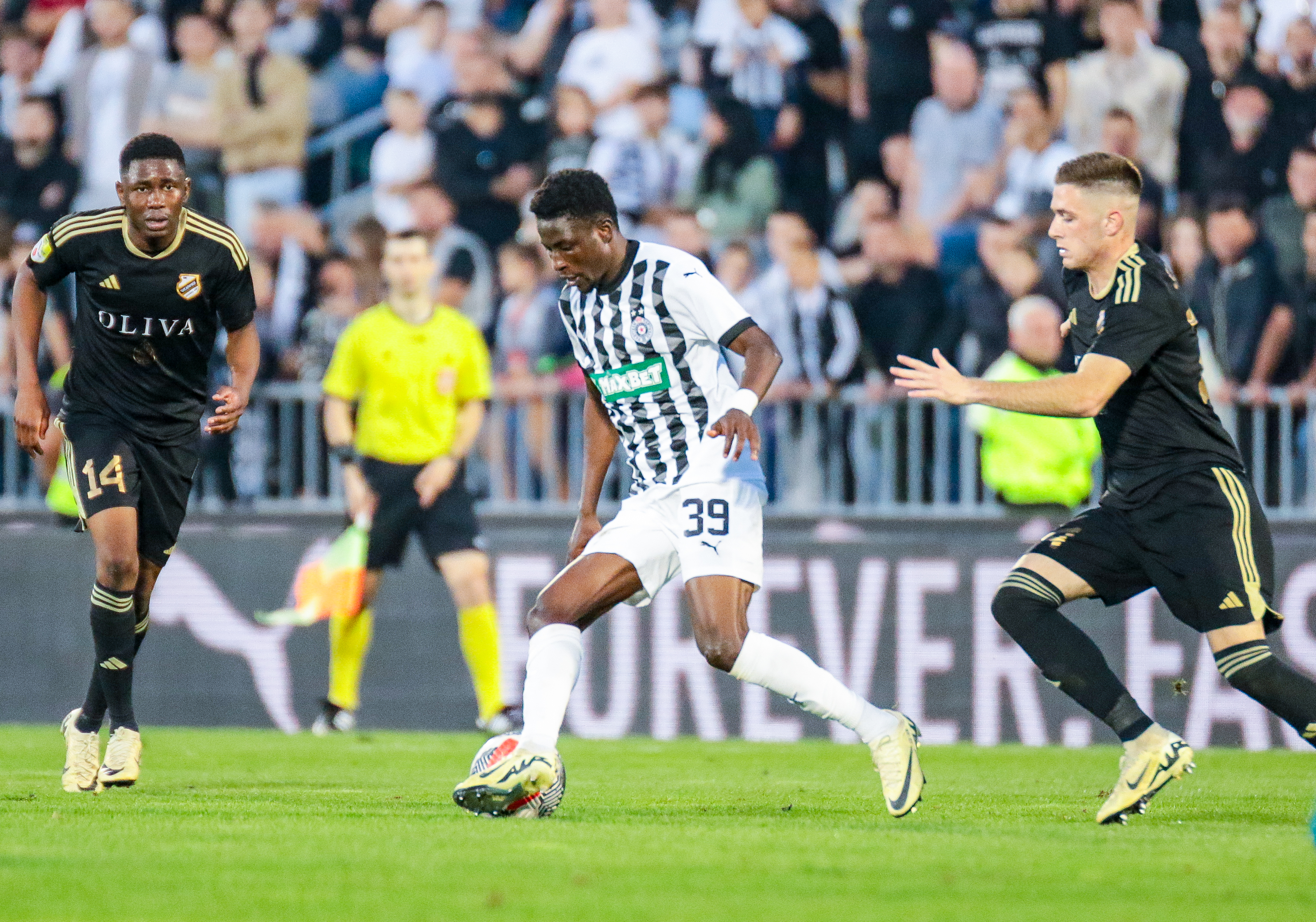 during the round 13 Mozzart Bet Serbian Super Liga match between Partizan and Cukaricki at Partizan Stadium (Stadion Partizana, JNA) on 26 October, 2024 in Belgrade, Serbia. (Photo by Dimitrije Vasiljevic/STARSPORT)