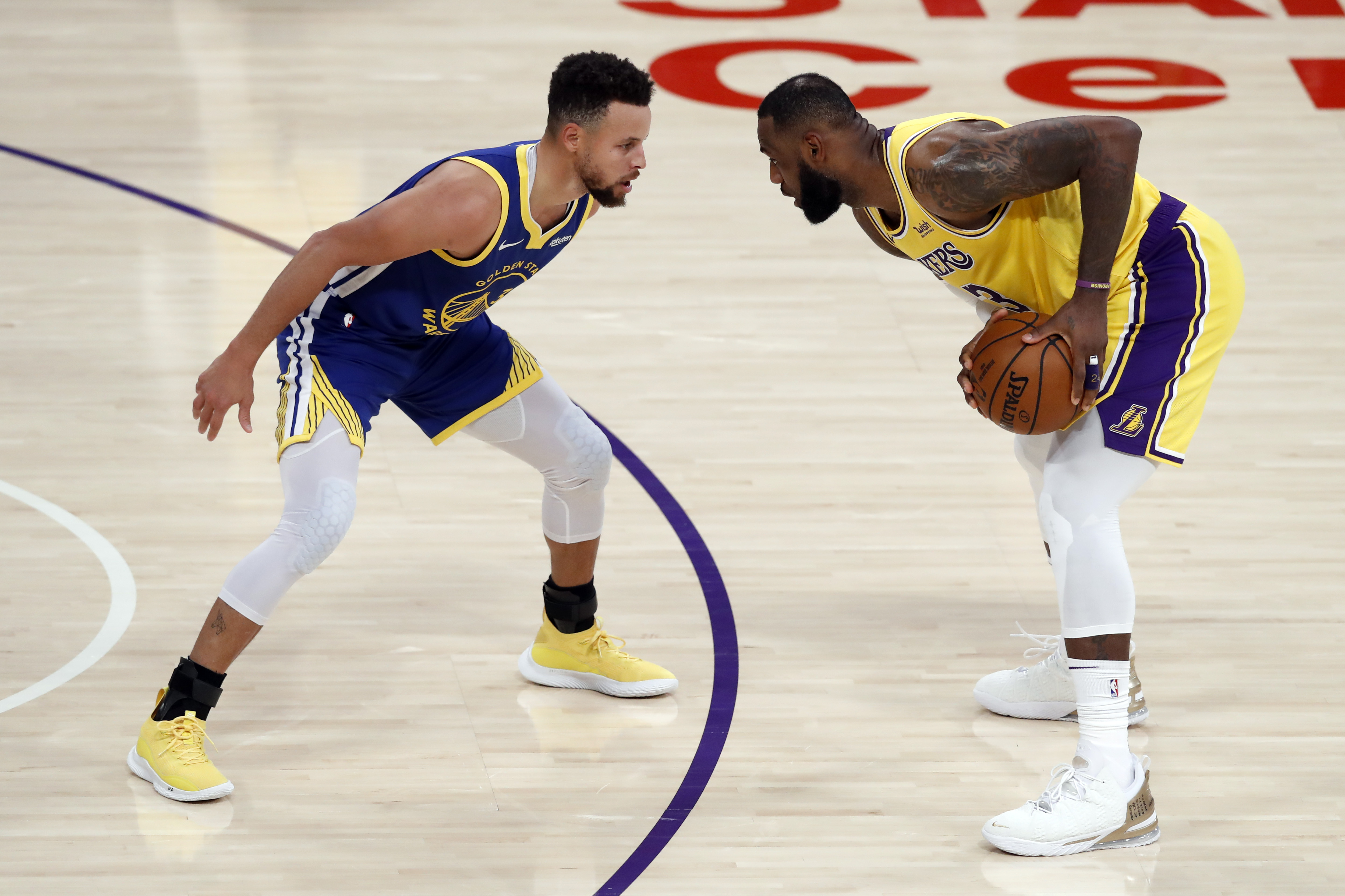 Stef Kari i Lebron Džejms