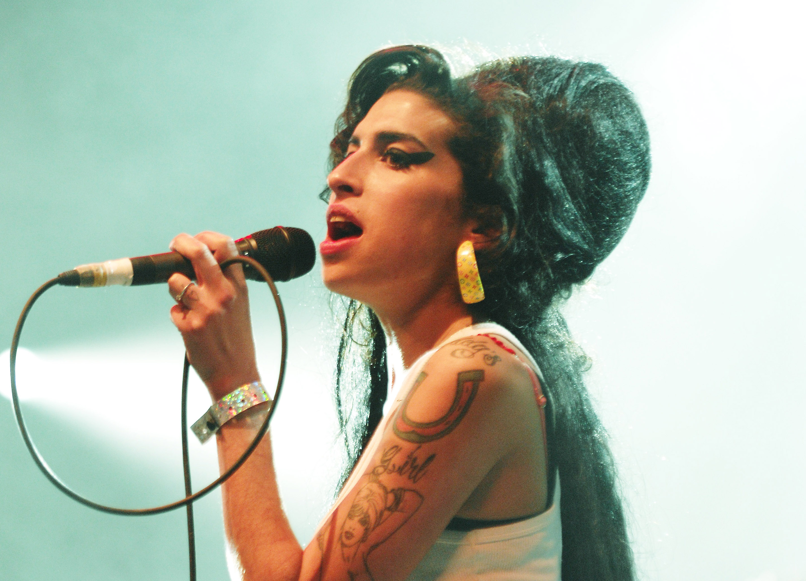 Music festival Eurockeennes de Belfort 2007.US singer Amy Winehouse performing live,Image: 97061117, License: Rights-managed, Restrictions: , Model Release: no, Credit line: Eric Catarina / Allpix Press / Profimedia