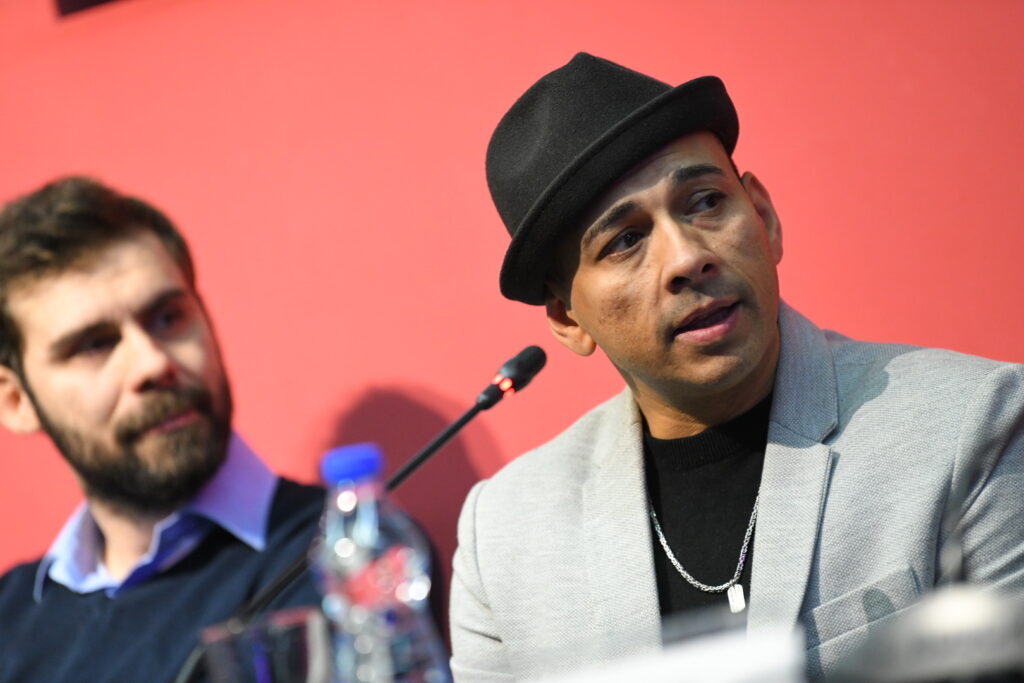 Beograd 11. januar 2024. Konferencija za novinare povodom premijere filma Nedelja o zivotu i radu pevaca Džeja Ramadanovskog Foto:Amir Hamzagić/Nova.rs