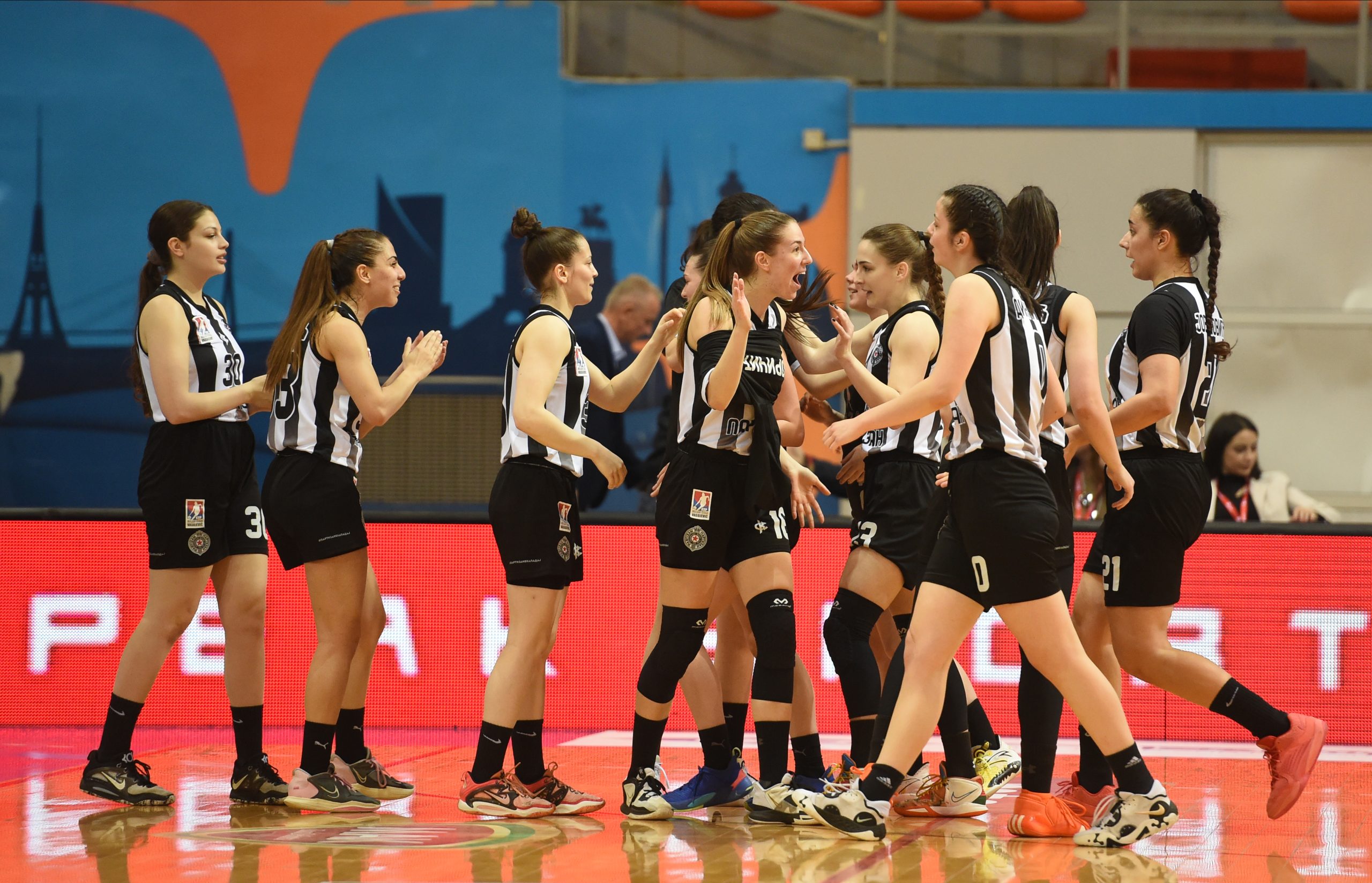 CRVENA-ZVEZDA-vs-PARTIZAN-041-scaled