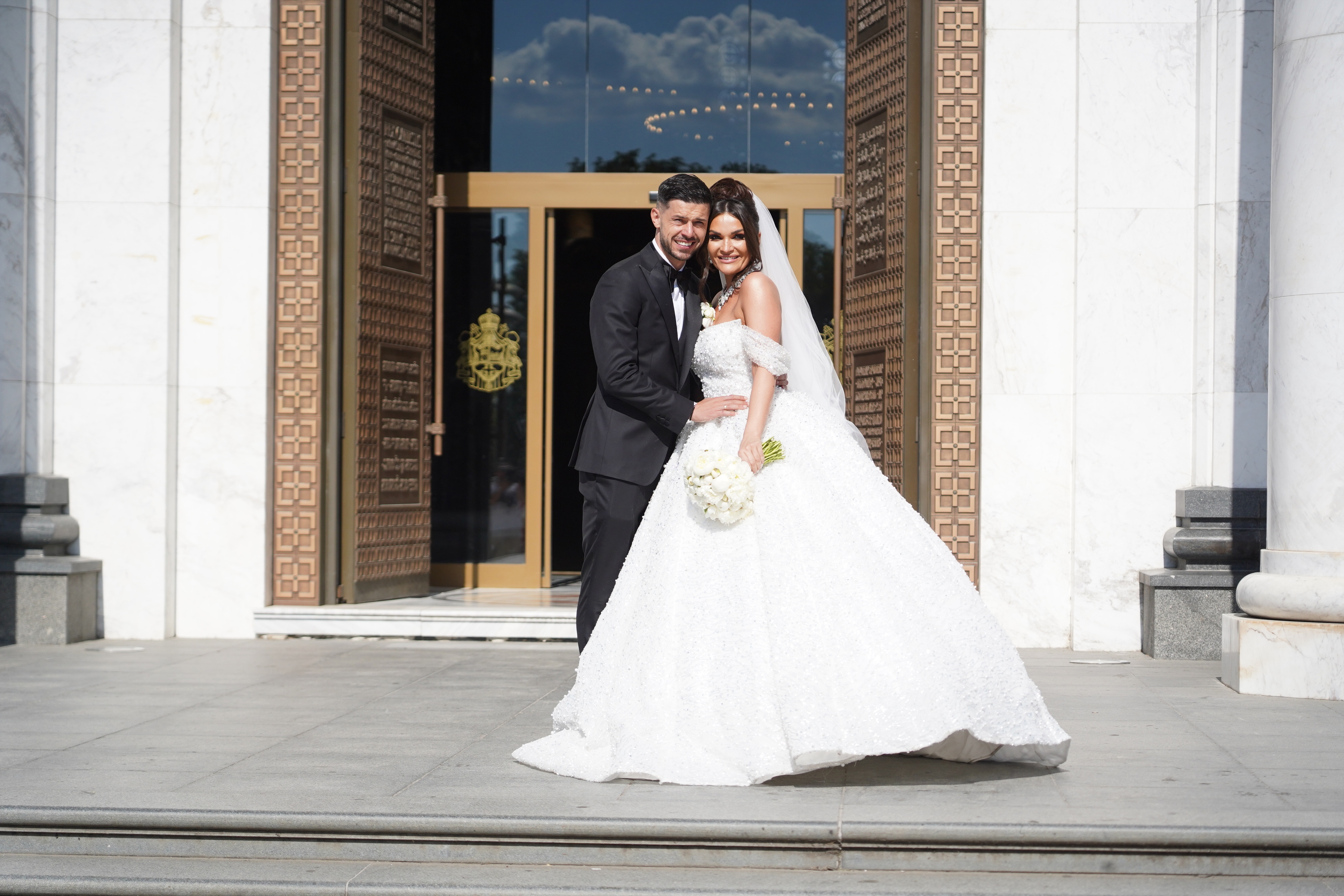 Wedding of Tamara Milutinovic and Darko Jevtic in the Church of Saint Sava. Vencanje Tamare Milutinovic i Darka Jevtica u Hramu Svetog Save.