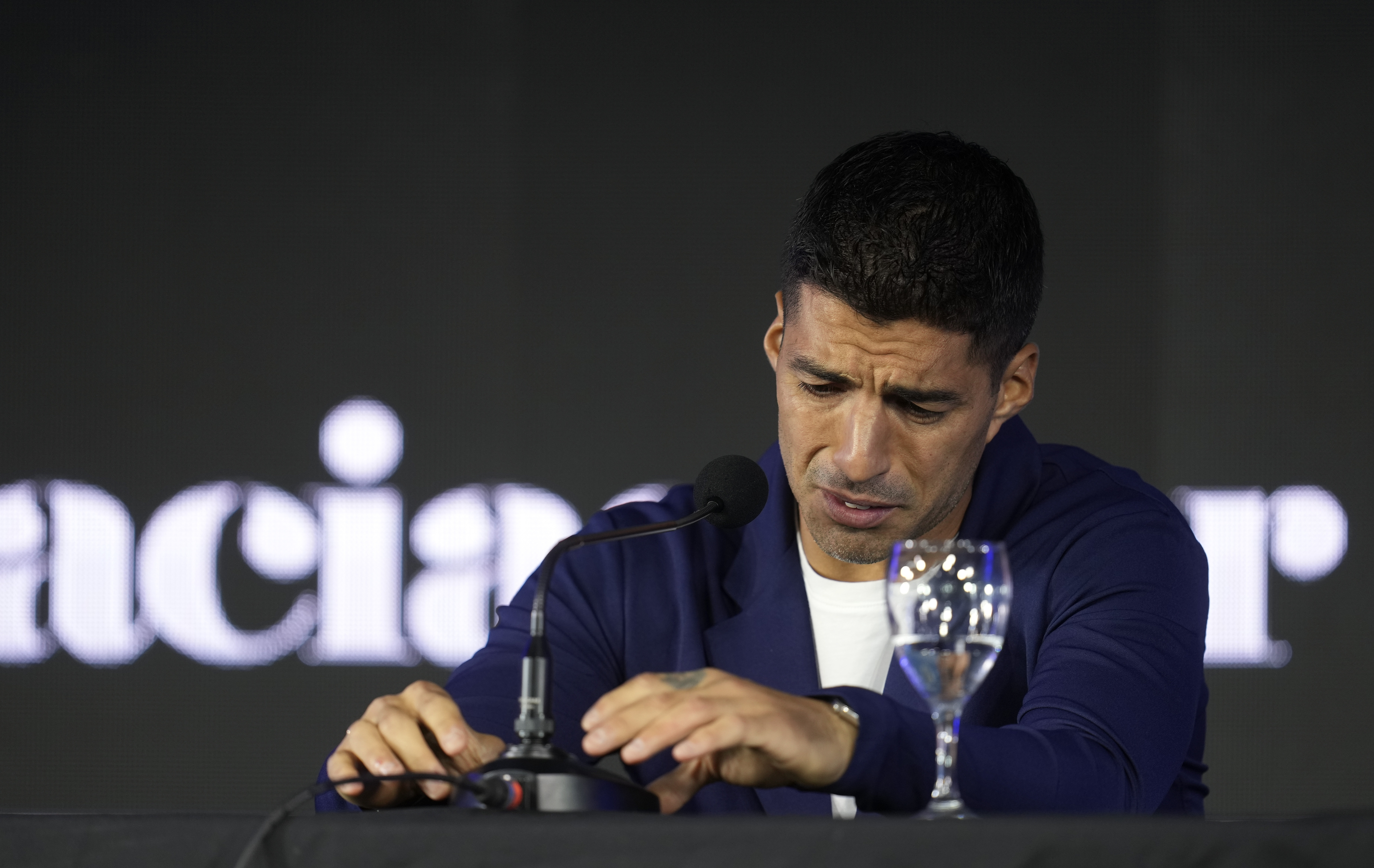 Uruguayan soccer player Luis Suarez announces his retirement the national soccer team in Montevideo, Uruguay, Monday, Sept. 2, 2024. (AP Photo/Matilde Campodonico)