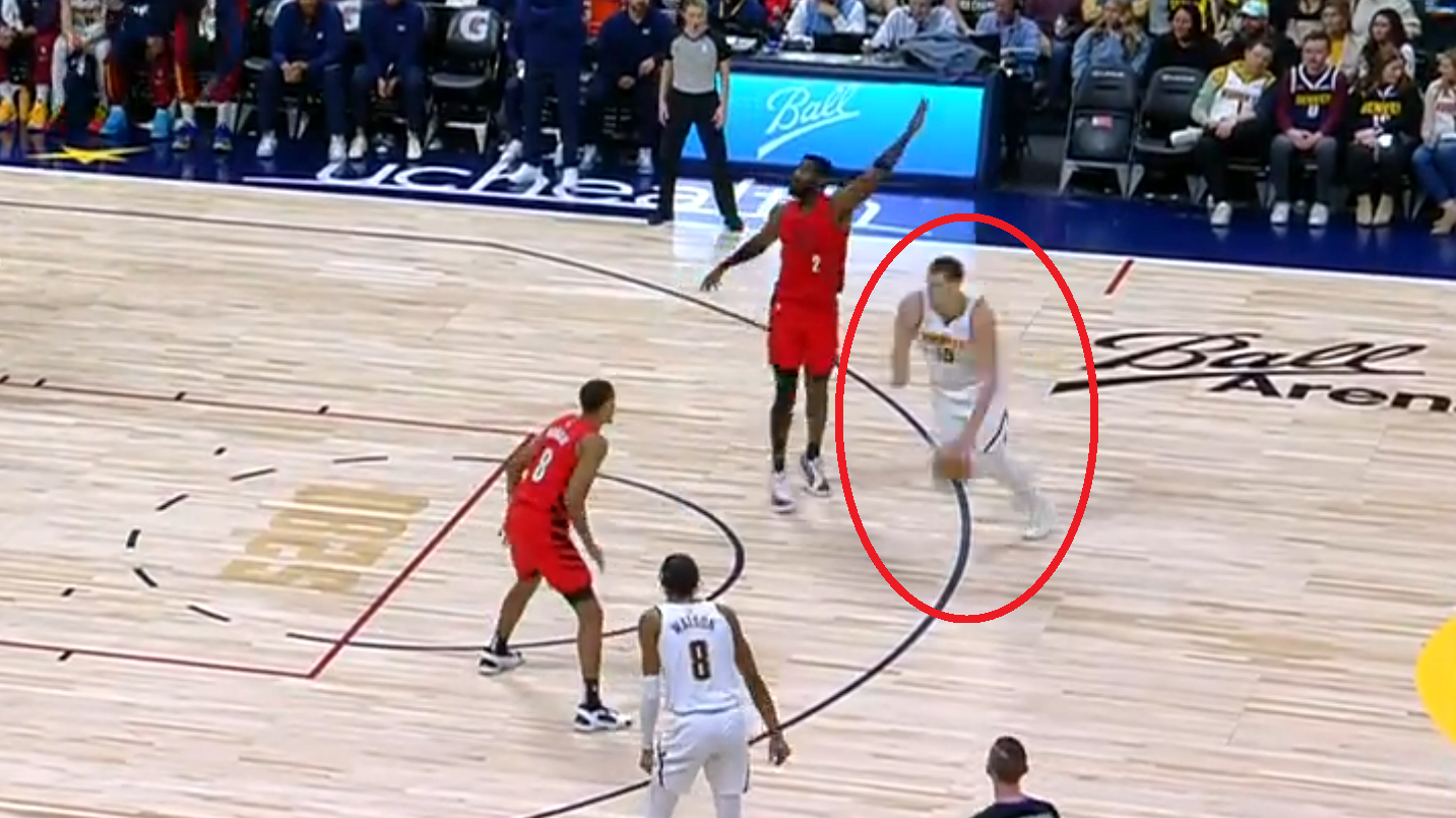 Nikola Jokić i Deandre Ejton