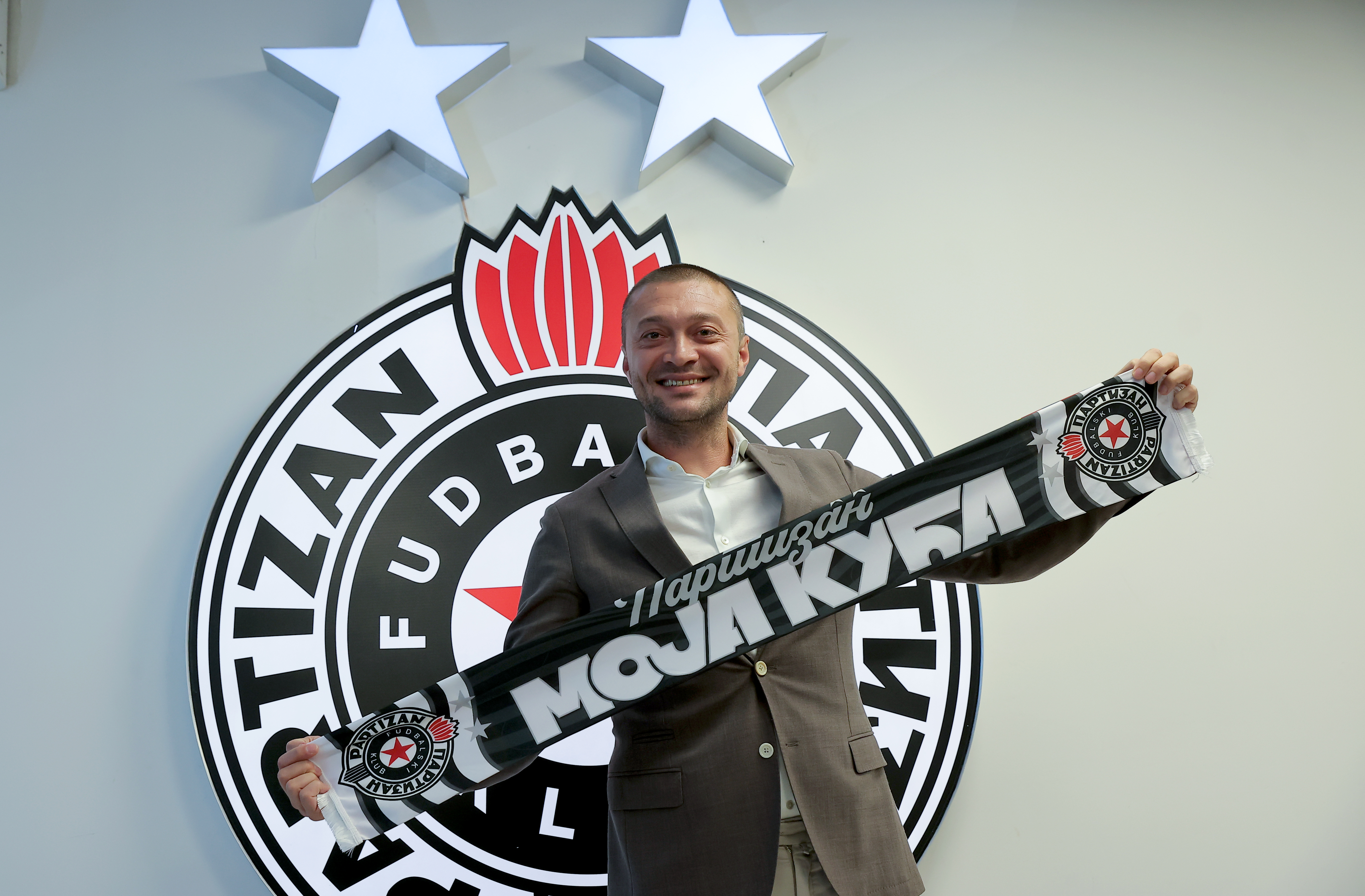 Ivica Iiev FK Partizan promocija
photo: Pedja Milosavljevic/STARSPORT