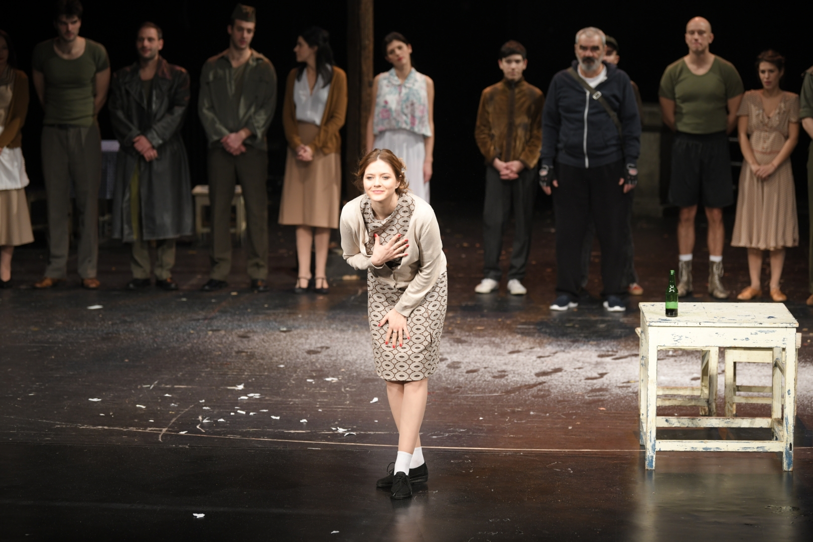 Beograd 28.12.2021. Slobodan Boda Ninković, odlazak u penziju, penzija, predstava Kad su cvetale tikve, BDP, Beogradsko dramsko. Iznenađenje, iznenadjenje za Bodu Ninkovića Foto: Dragan Mujan/Nova.rs