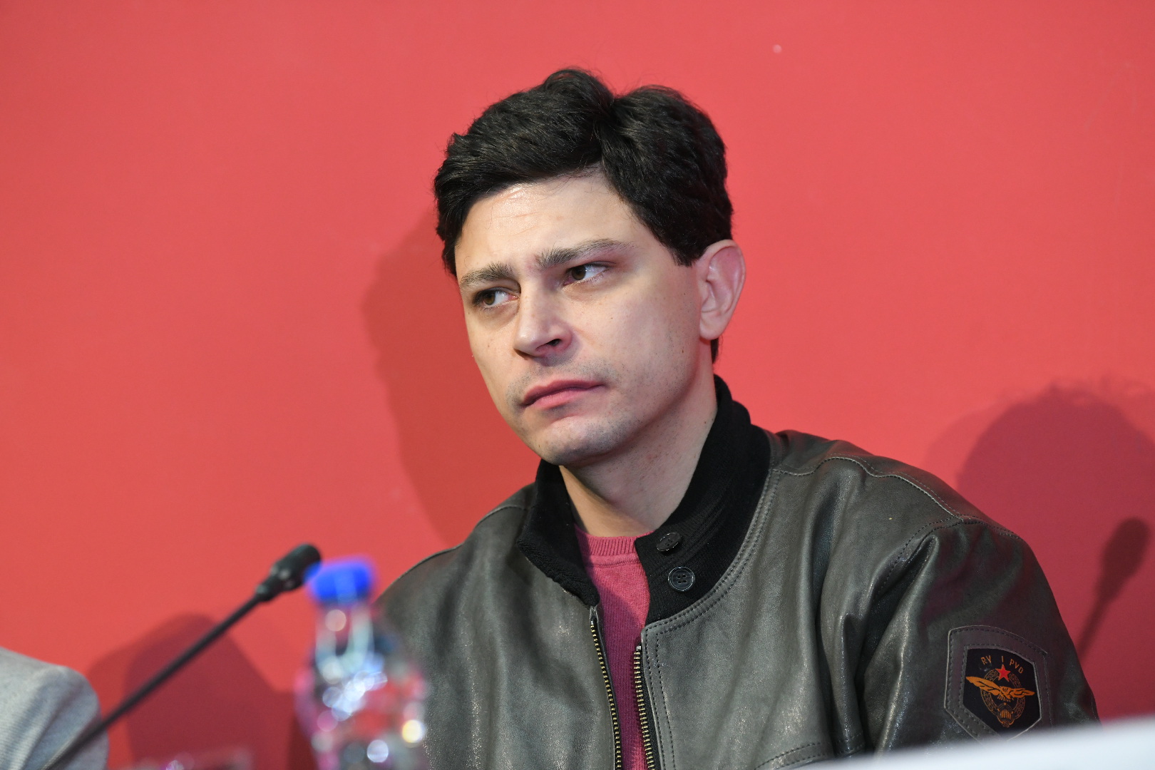 Beograd 11. januar 2024. Konferencija za novinare povodom premijere filma Nedelja o zivotu i radu pevaca Džeja Ramadanovskog Foto:Amir Hamzagić/Nova.rs