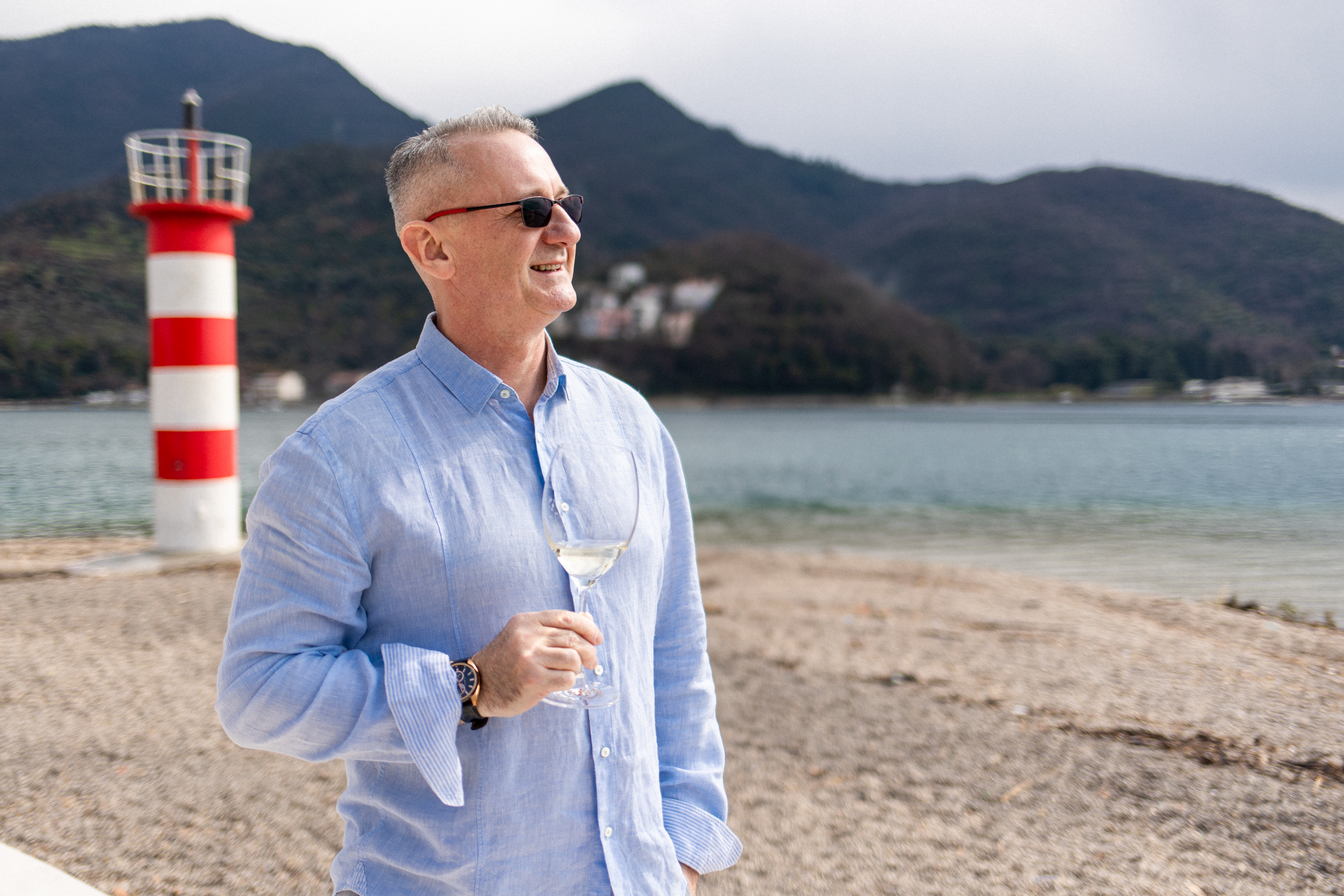 Bio biznismen u Kanadi, pa prodao kuću i jahtu i vratio se u Srbiju: Naš pevač promenio je život iz korena posle emisije Nikad nije kasno, a sada je ponovo iznenadio