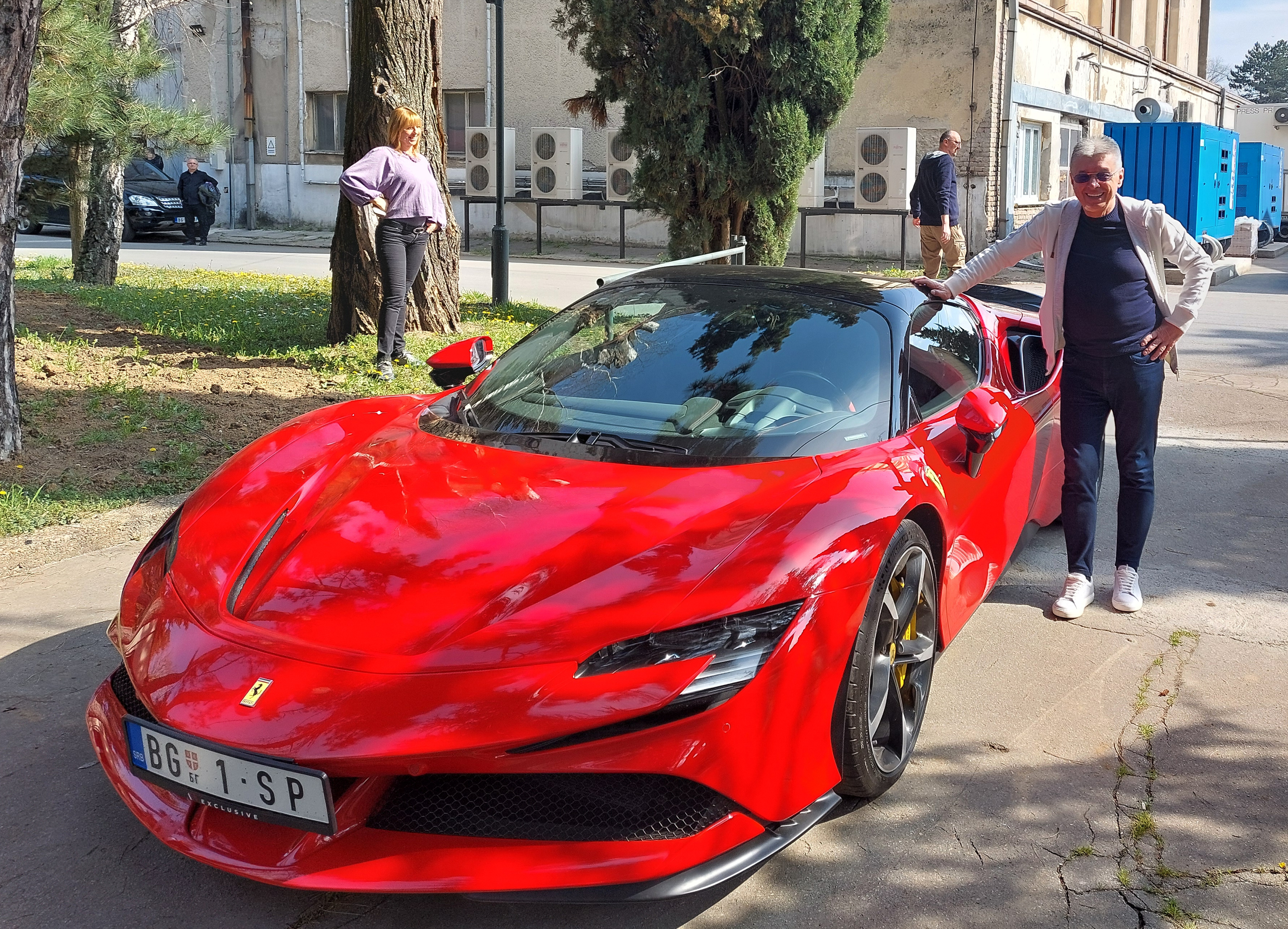 Filming of the show Zvezde granda in the TV studio of Grand Television. Snimanje emisije Zvezde granda u tv studiju Grand televizije.