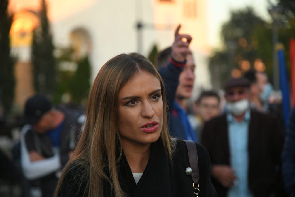 Beograd 22.10.2020. Milica Djurdjević, Milica Đurđević. Milica Zavetnica. Mirdita, šetnja, skup, Zavetnici,Hram Svetog Save Foto: Nemanja Jovanović/Nova.rs