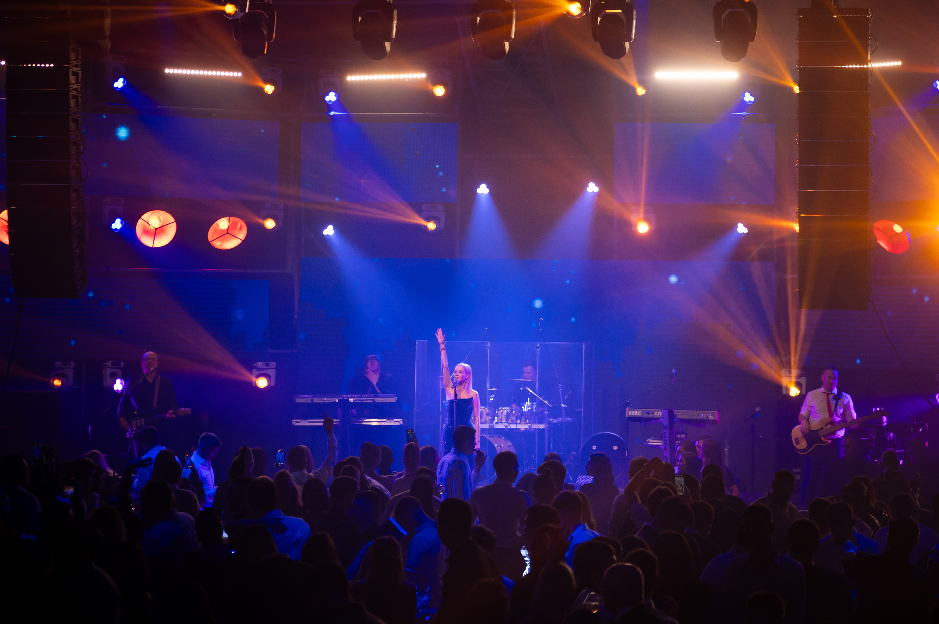 NEZABORAVAN docek Nove godine i Repriza na Kopaonik, New Year by Music Week uz Rozgu i Cecu