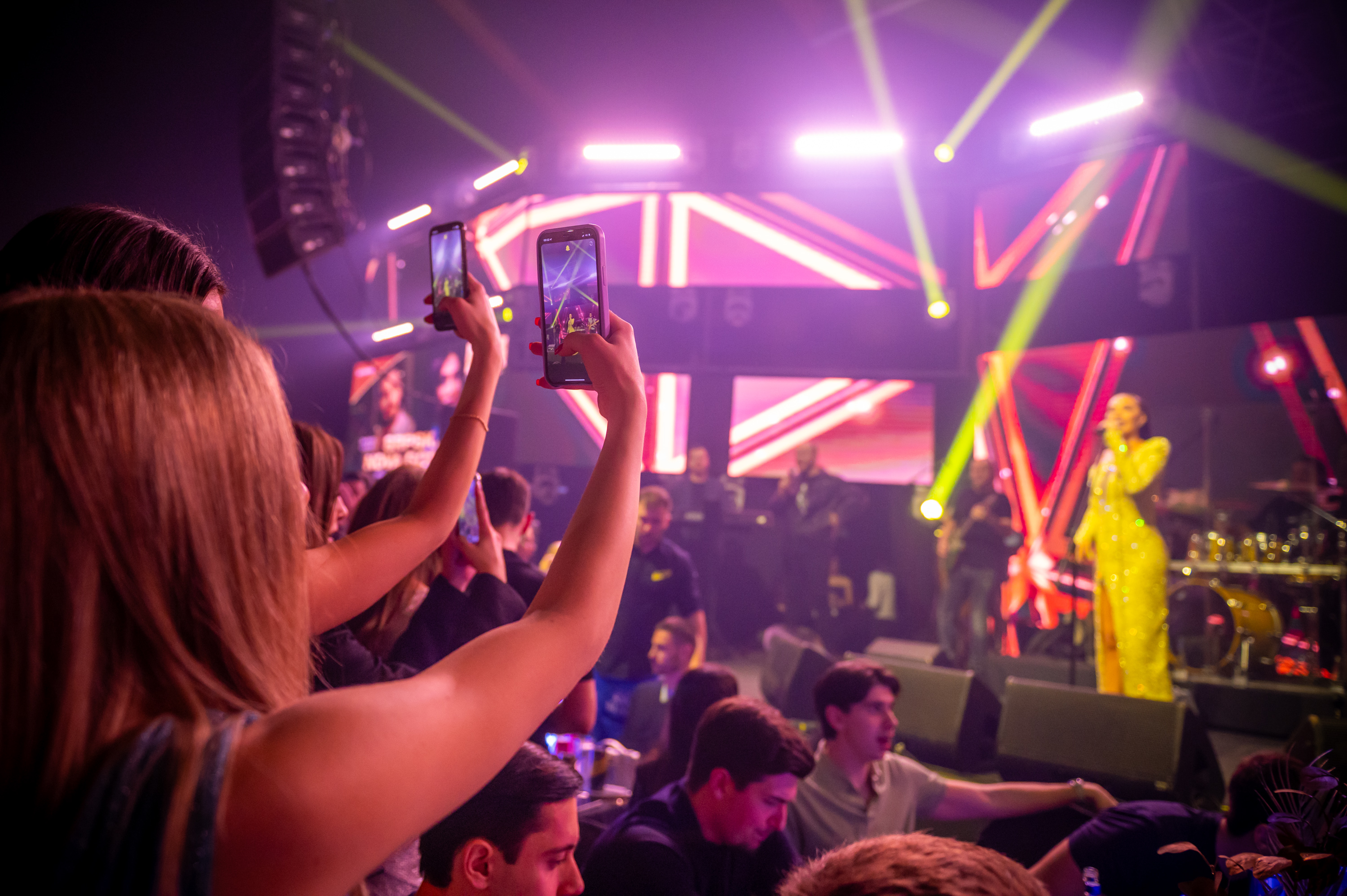 NEZABORAVAN docek Nove godine i Repriza na Kopaonik, New Year by Music Week uz Rozgu i Cecu