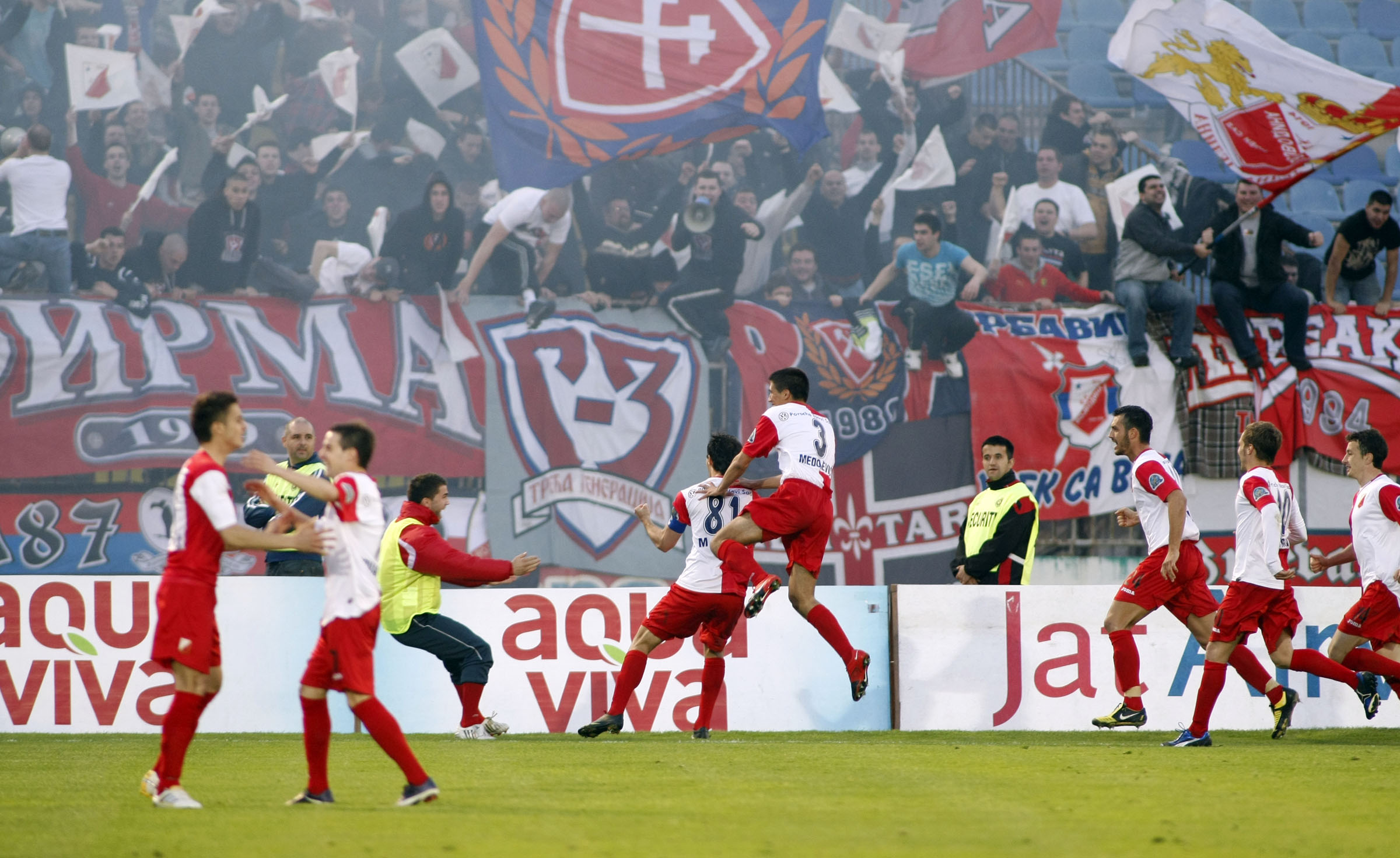 Fudbal, Lav Kup Srbije, sezona 2009/2010.Partizan Vs. Vojvodina (Novi Sad).Dragan Mrdja, center, Slobodan Medojevic, right, celebrate.Beograd, 15.04.2010..foto: Srdjan Stevanovic/Starsportphoto ©