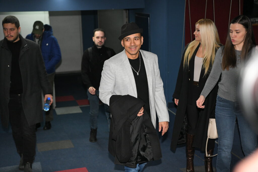 Beograd 11. januar 2024. Konferencija za novinare povodom premijere filma Nedelja o zivotu i radu pevaca Džeja Ramadanovskog Foto:Amir Hamzagić/Nova.rs