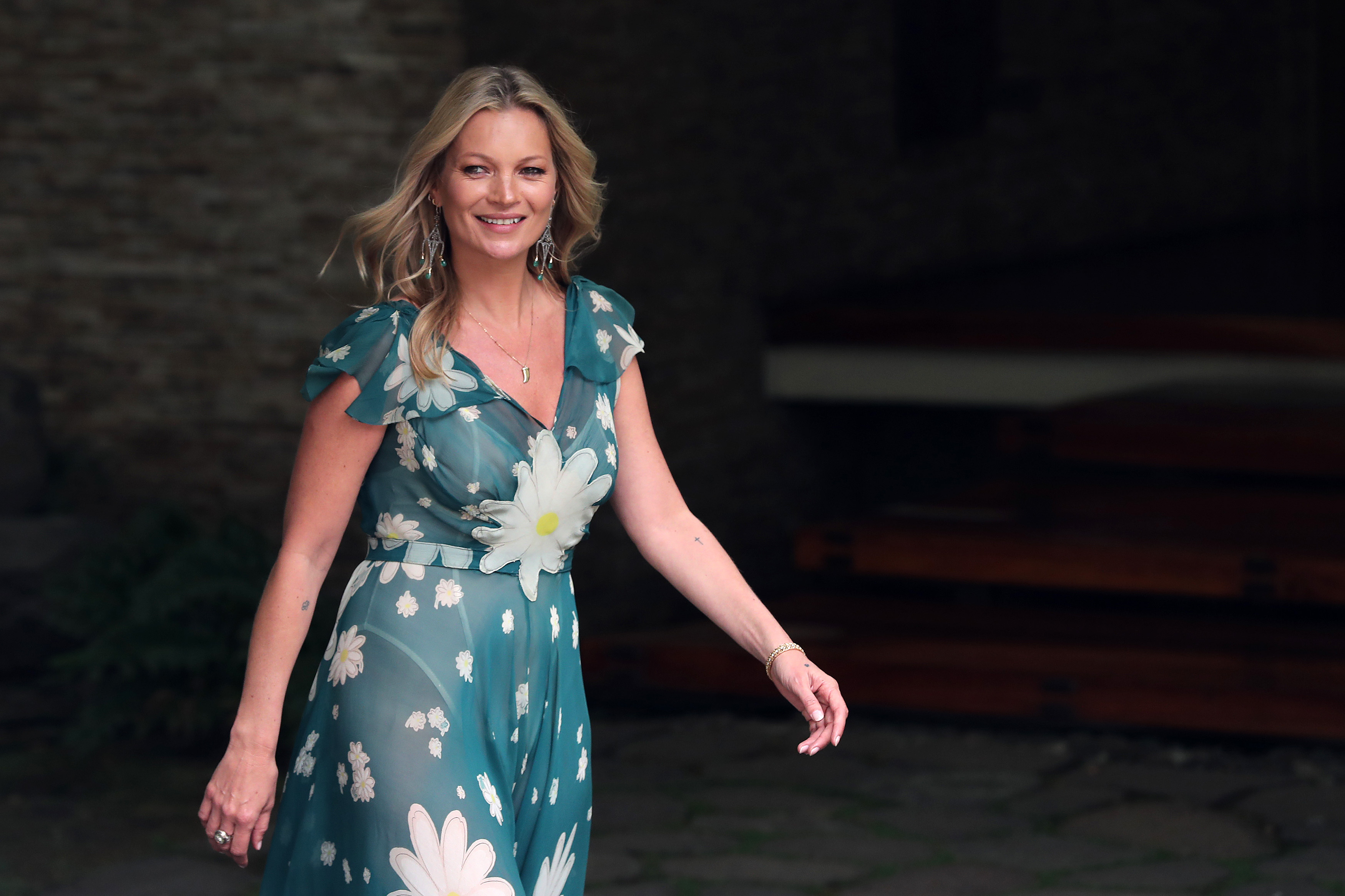 Kate Moss inaugurates fashion show in Santiago