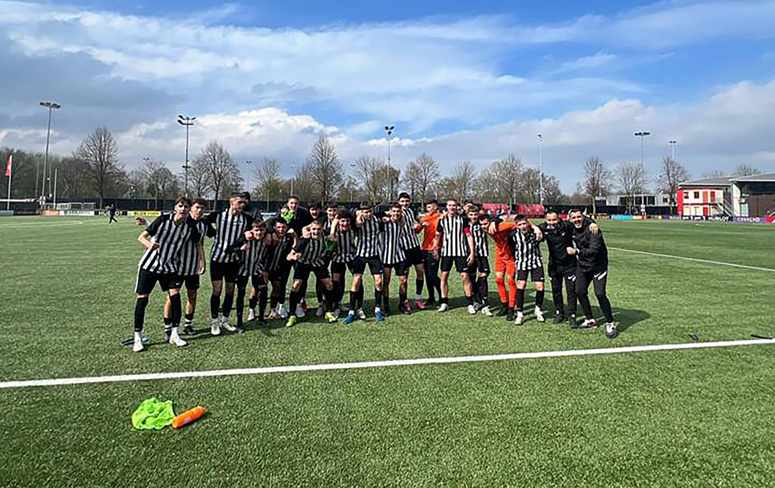 Ajax Future Cup PARTIZAN