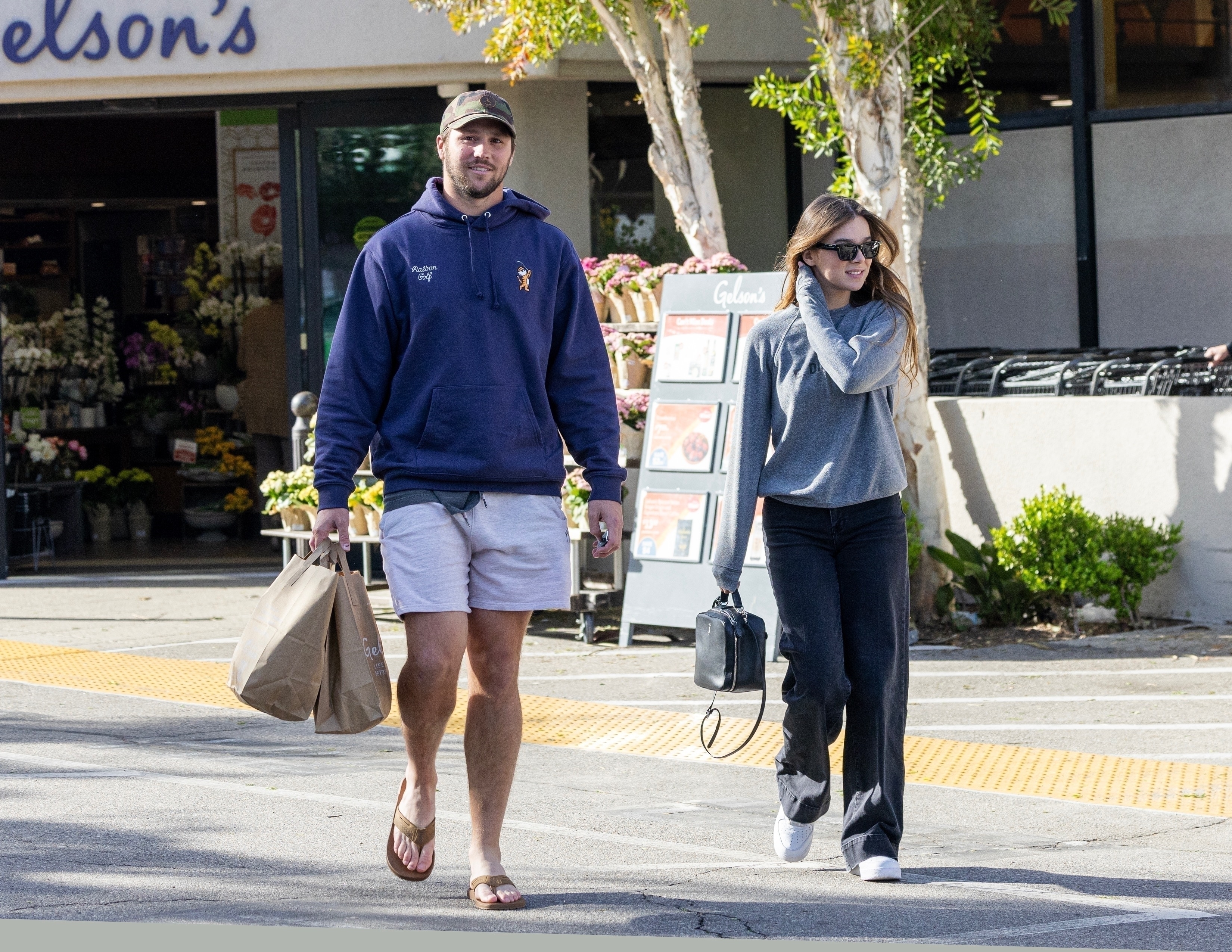 *EXCLUSIVE* Hailee Steinfeld and boyfriend Josh Allen step out for grocery shopping at Gelson's **WEB MUST CALL FOR PRICING**