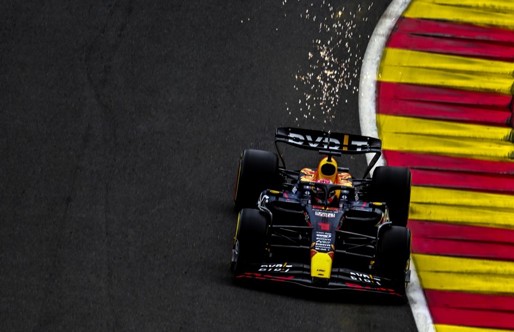 epa10777339 Dutch Formula One driver Max Verstappen of Red Bull Racing in action during the 2023 Formula 1 Belgian Grand Prix at the Circuit de Spa-Francorchamps racetrack in Stavelot, Belgium, 30 July 2023.  EPA-EFE/CHRISTIAN BRUNA