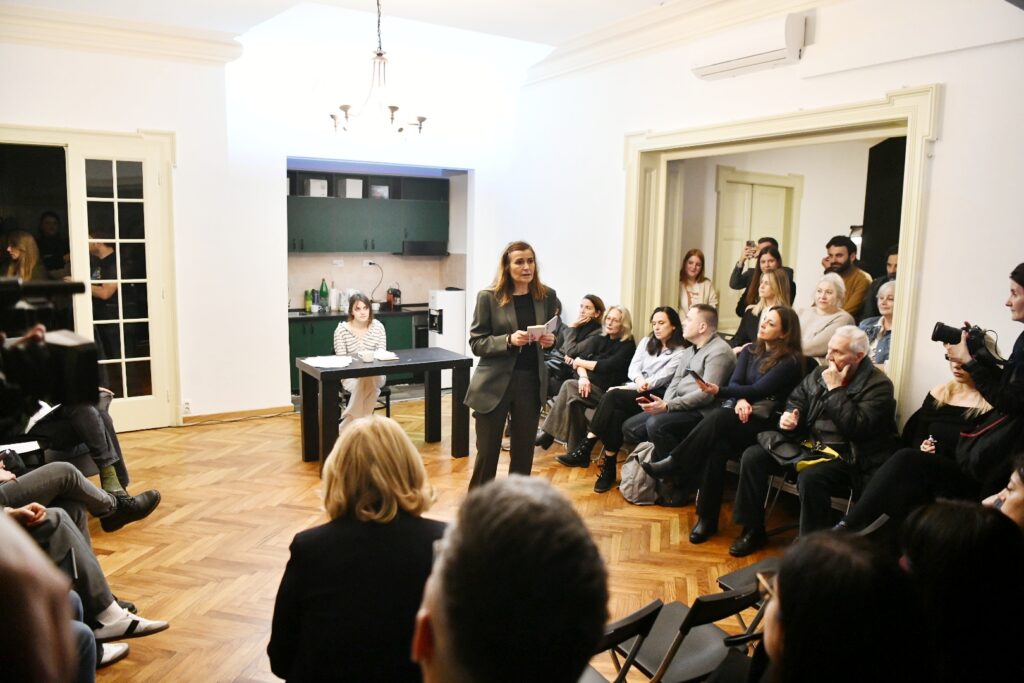 Beograd 06.02.2024. Marija Rakočević, pobednica Hartefaktovog konkursa za najbolji dramski tekst, Hartefakt, Heartefact, konkurs, nagrada, intervju Foto: Vesna Lalić/Nova.rs