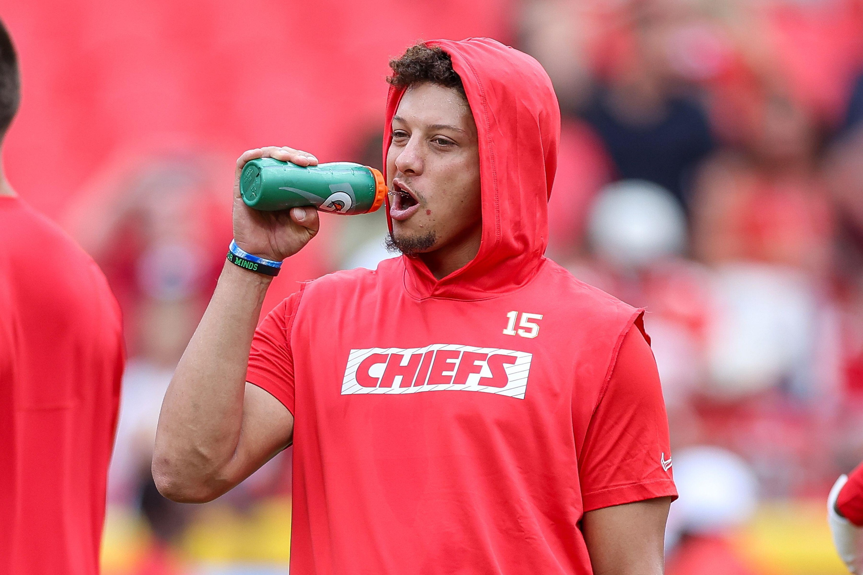 August 22, 2024: Kansas City Chiefs quarterback Patrick Mahomes (15) during warmups before a preseason game against the Chicago Bears at GEHA Field at Arrowhead Stadium in Kansas City, MO. David Smith/CSM
