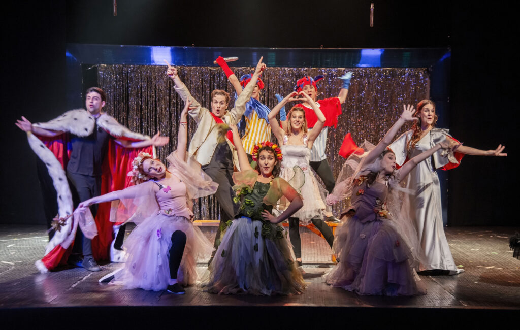 Predstava Od bajke do bajke Foto: Pozorište Boško Buha