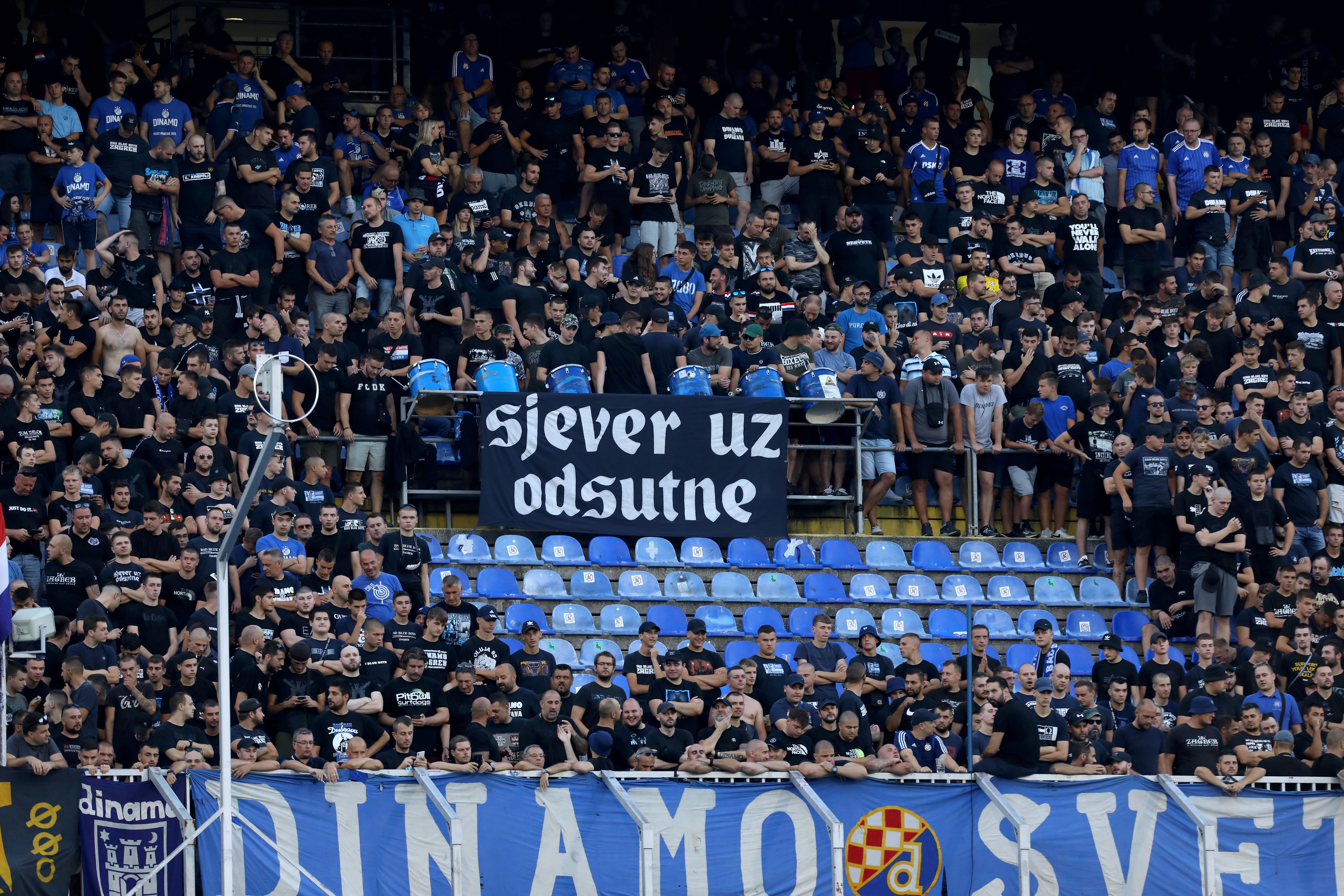 epa10801808 Dinamo supporters left seats empty during the UEFA Champions League 3rd qualifying round, first leg soccer match between Dinamo Zagreb and AEK Athens in Zagreb, Croatia, 15 August 2023.  EPA-EFE/DANIEL KASAP