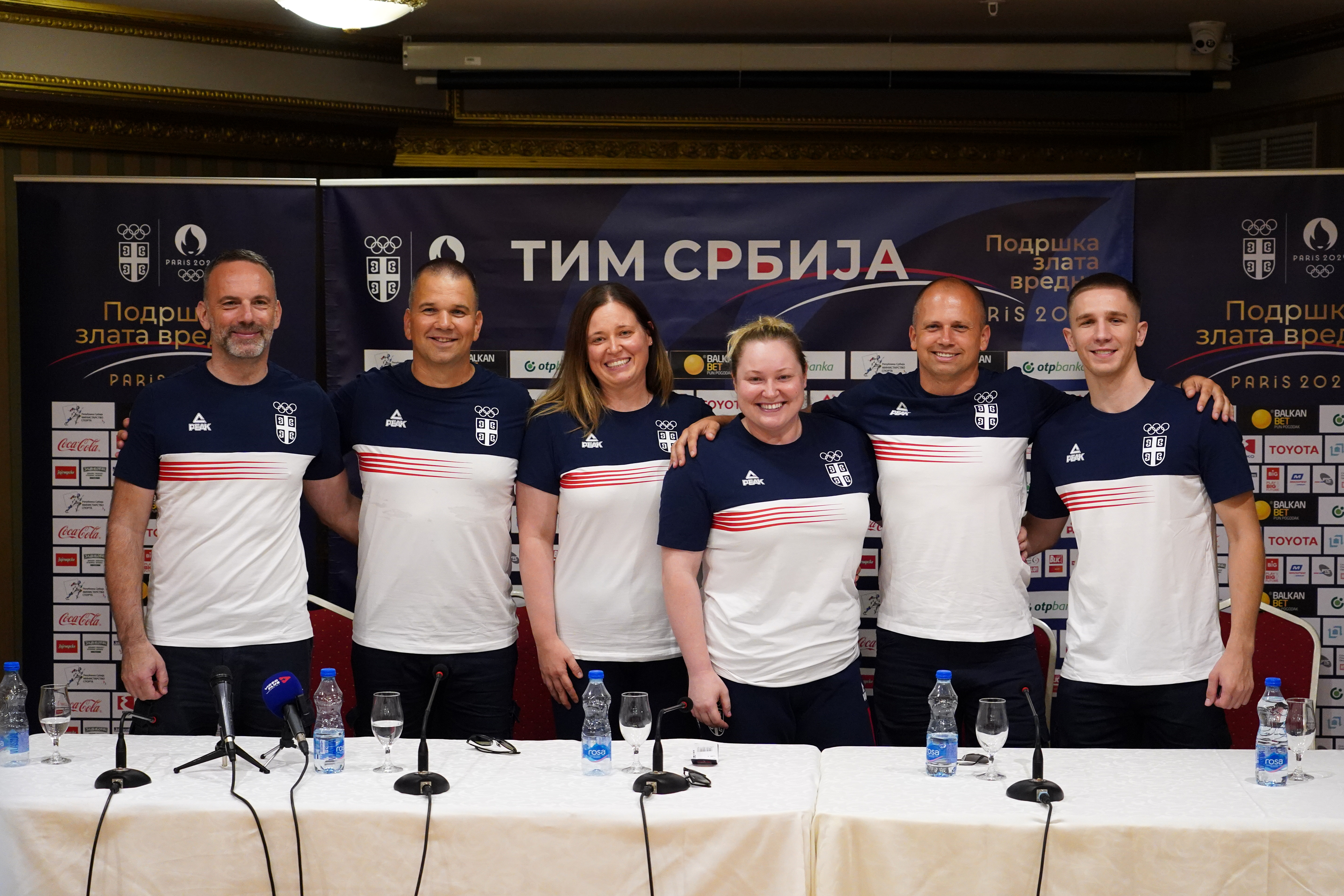 STEVAN PLETIKOSIĆ, GORAN MIKEC, JELENA ARUNOVIĆ, ZORANA ARUNOVIĆ, DAMIR MIKEC I LAZAR KOVAČEVIĆ