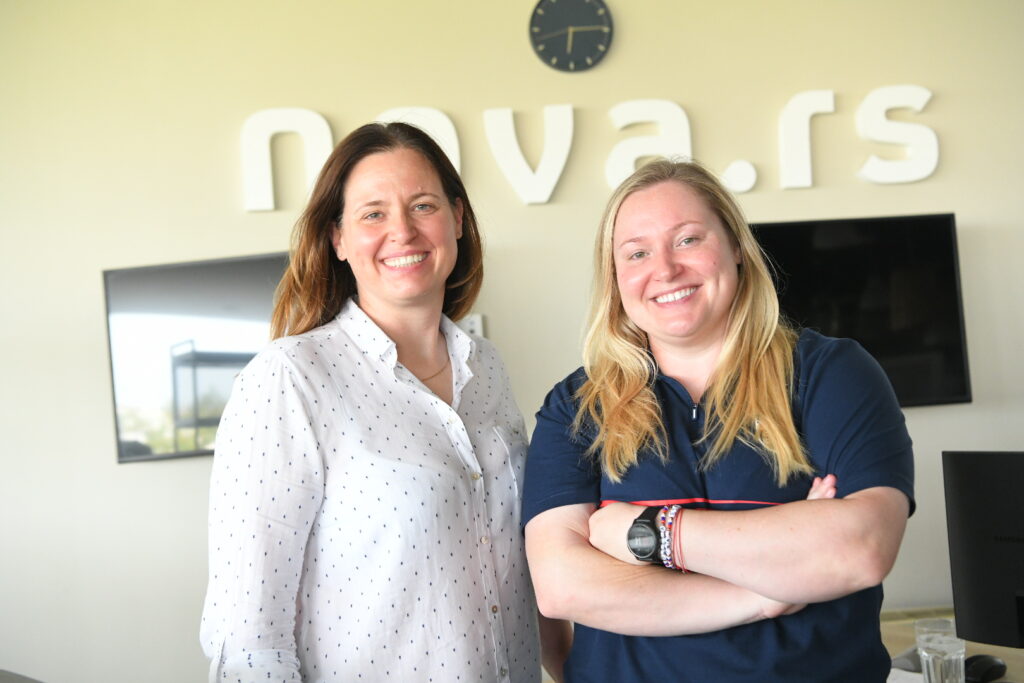 Beograd, 17.08.2024. Zorana Arunović, olimpijska šampionka u streljaštvu, Jelena Arunović, sestra i trener Zorane Arunović Foto: Amir Hamzagić/Nova.rs