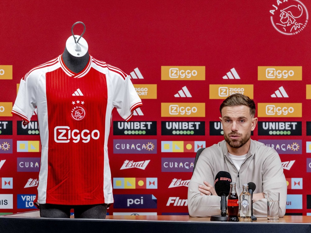 Ajax present newly signed player Jordan Henderson