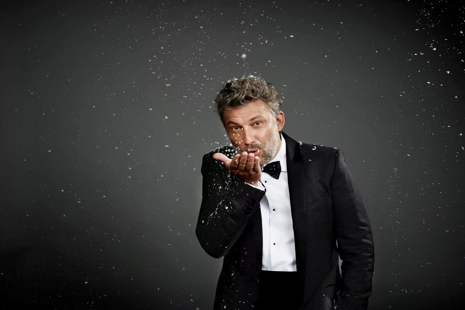 Jonas-Kaufmann-2_-foto-Gregor-Hohenberg