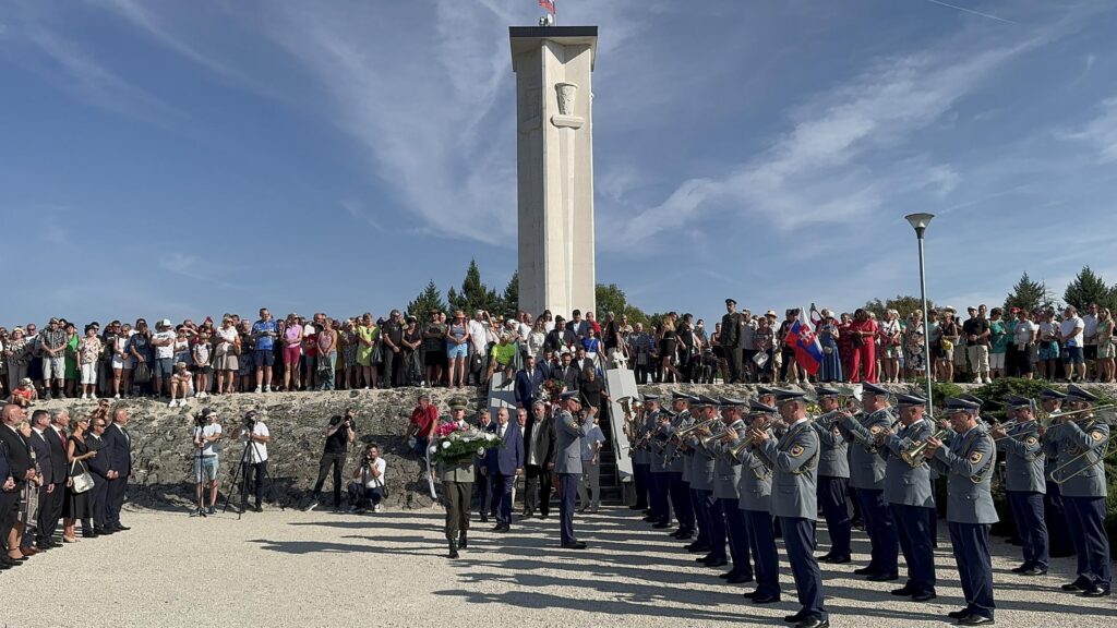Златна медаља Александра Дубчека Виктору Лазићу и Небојши Кузмановићу