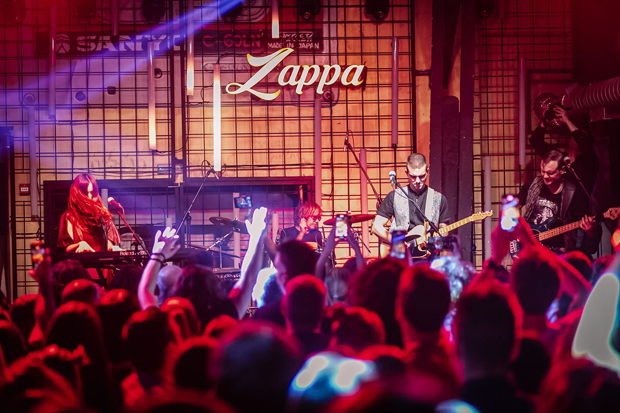 Koncertom u Zappa Bazi obeležava se 66 godina odrođenja Milana Mladenovića