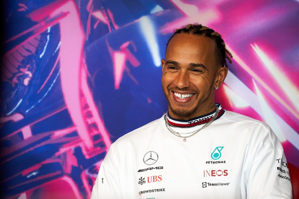 Lewis Hamilton to leave Mercedes for Ferrari in 2025