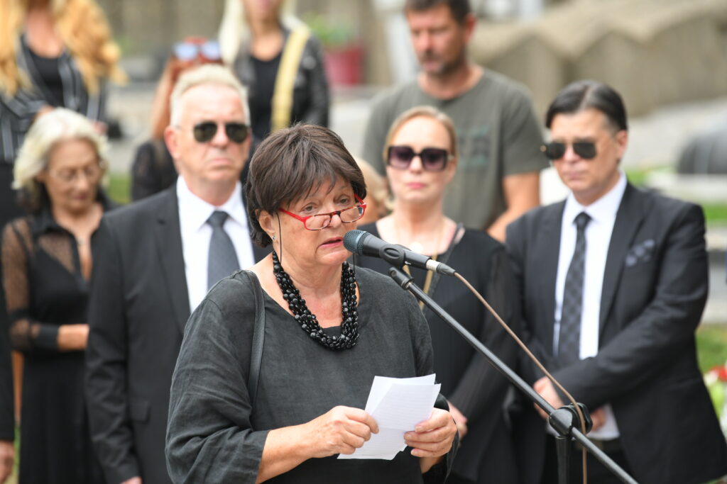 Beograd 24.09.2024. Sahrana  glumice Radmile Živković na Novom groblju, u Aleji zaslužnih građana Foto: Amir Hamzagić/Nova.rs
