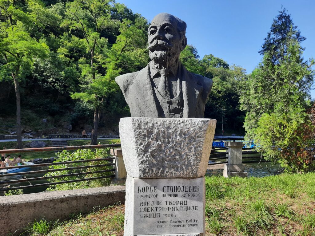 Tesla na Đetinji, Tesla, Užice