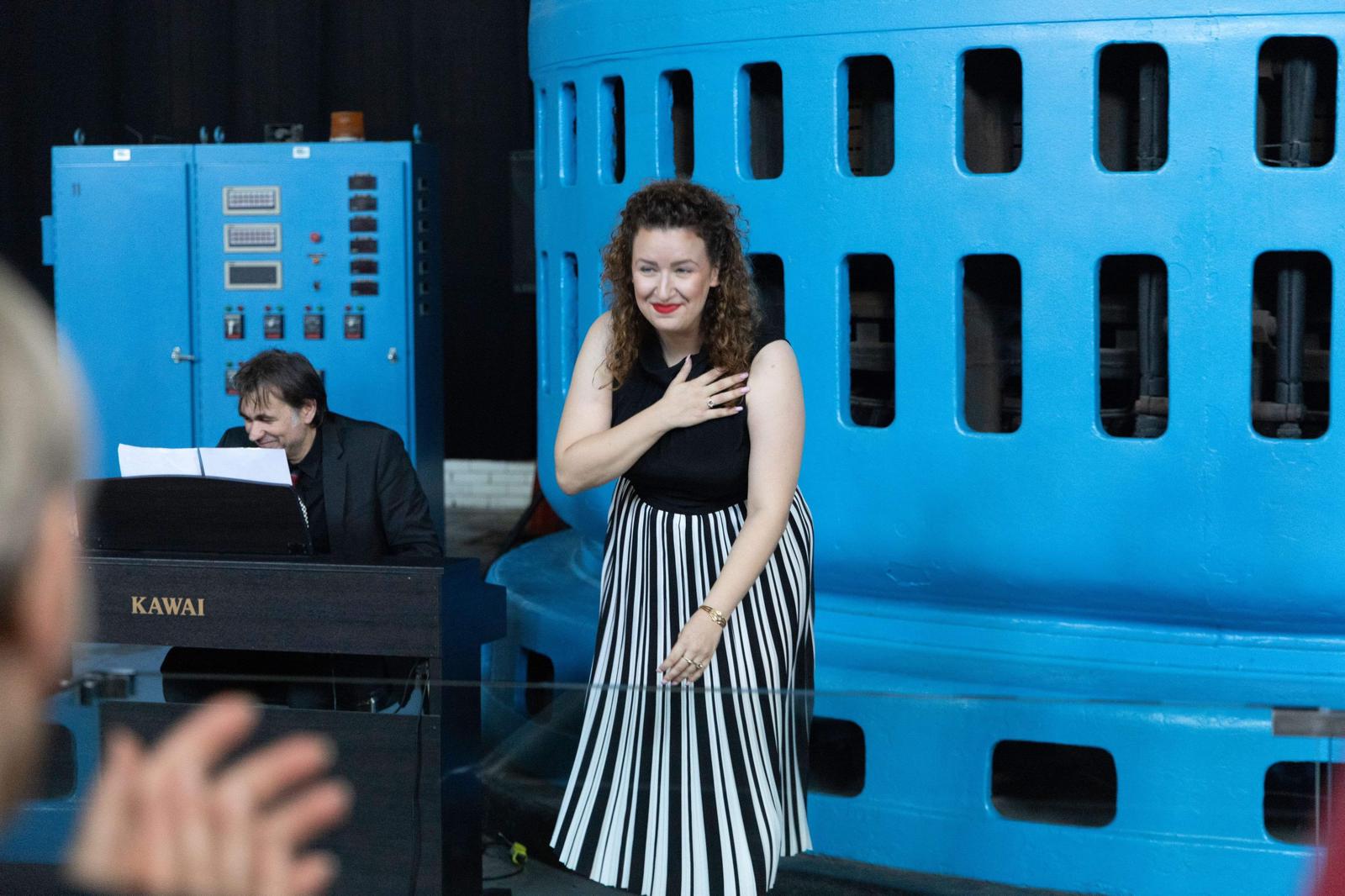 sopran Marija Jelic nastupila na otvaranju Tesla festivala na Nijagarinim vodopadima