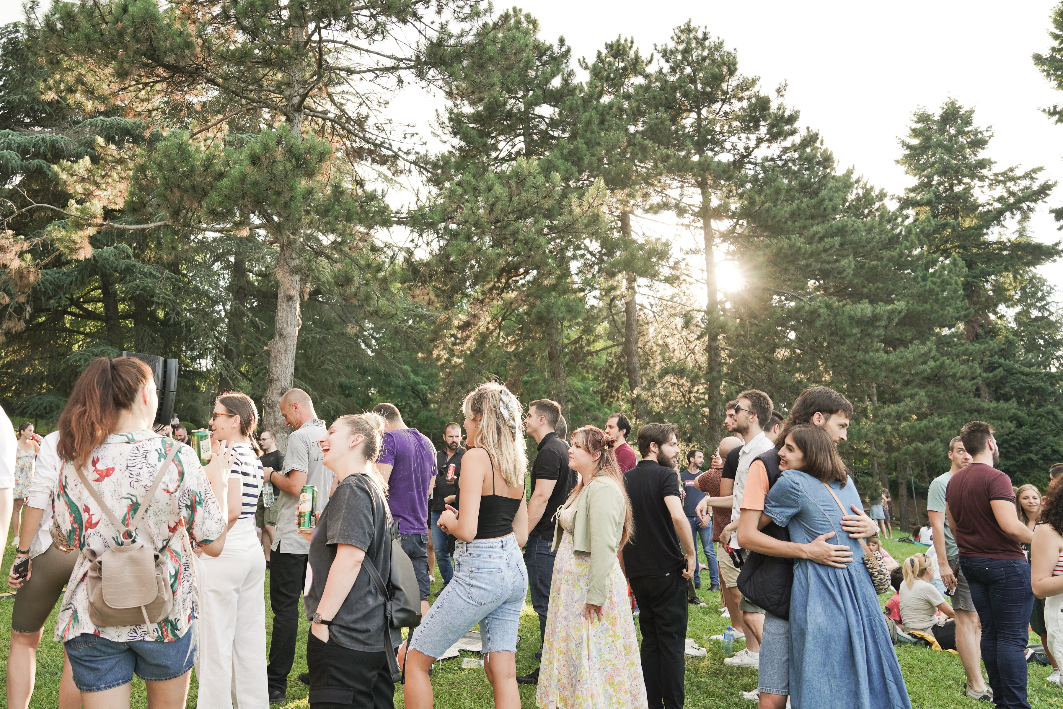U prilogu je najava za novu matine žurku u Muzeju Jugoslavije na kojoj će nastupiti DJ dvojac Šlager majstor i Fokus.