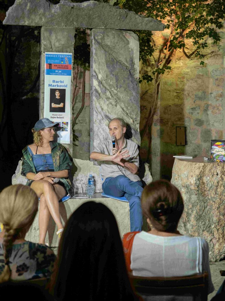 Izvještaj Grada teatra za 29. jul sa trga pjesnika