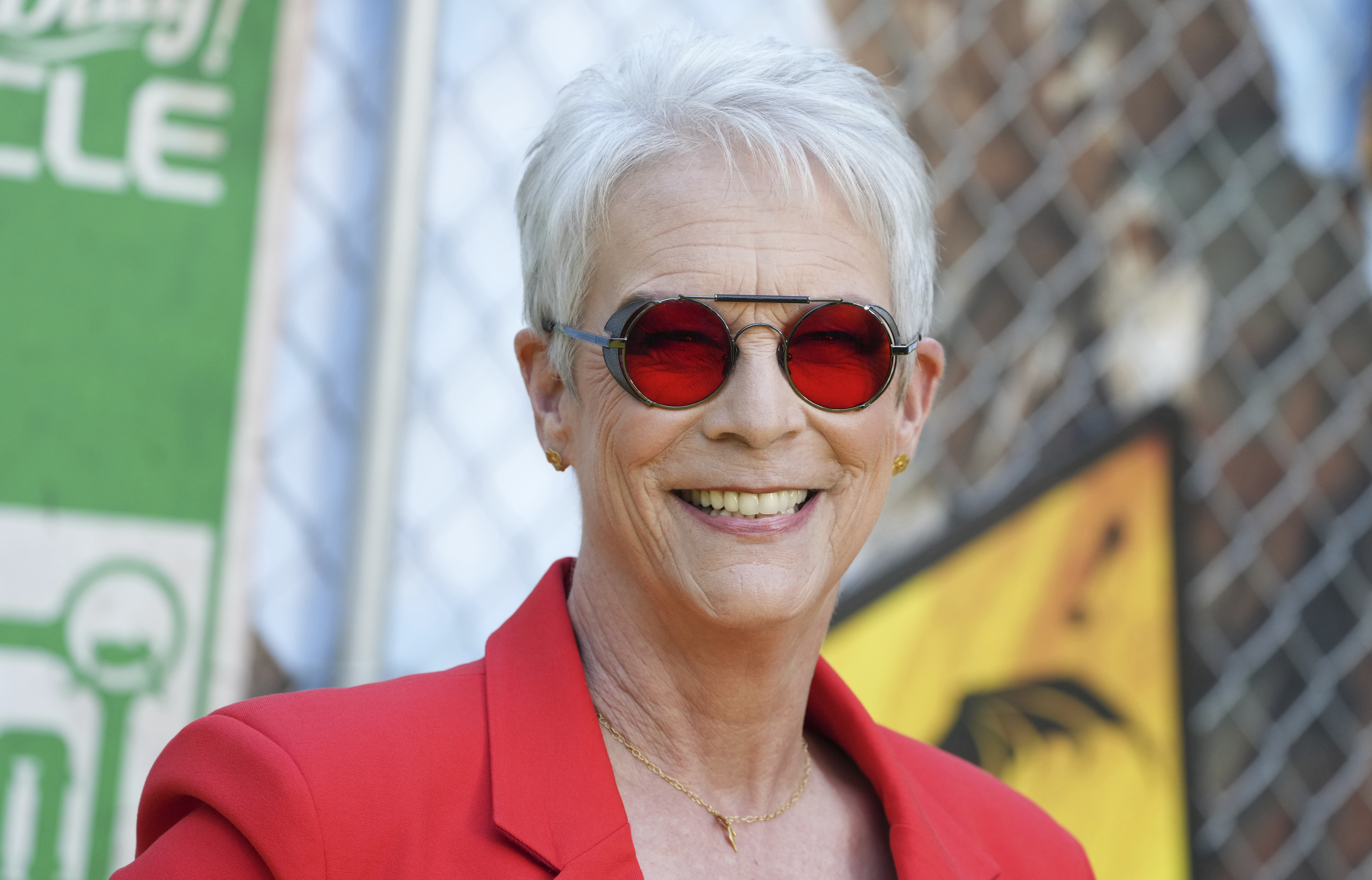 Jamie Lee Curtis