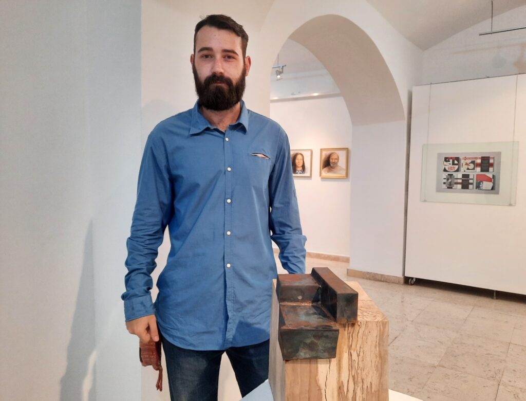 Užice 15. avgust 2024. Izložba užičkih studenata na umetničkim fakultetima i akademijama, pod nazivom „Oni koji dolaze“ u
Užicu, Foto:Slavica Panić/Nova.rs