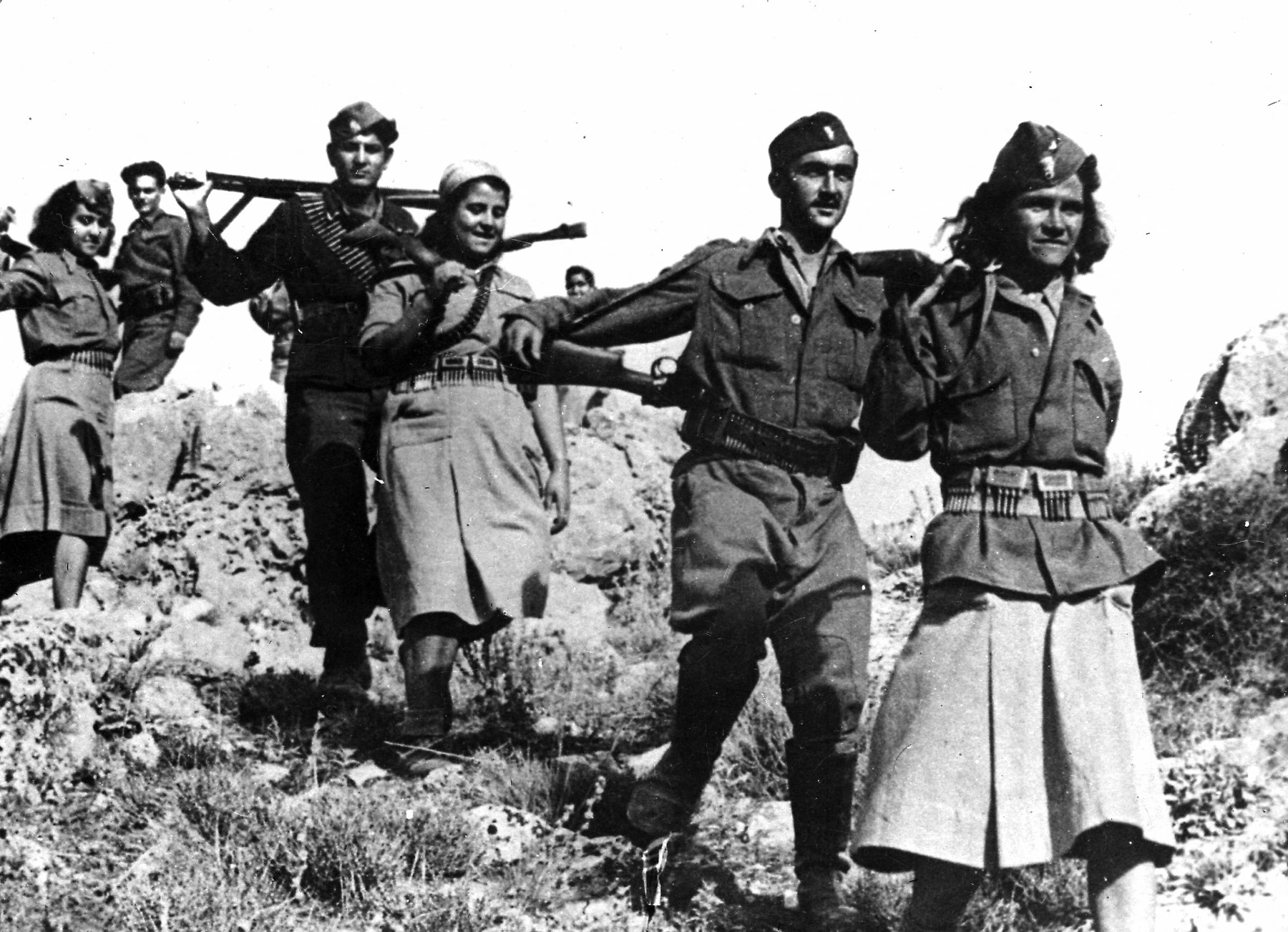 Guerre 1939-1945. Partisans grecs.     RV-48547,Image: 67996162, License: Rights-managed, Restrictions: , Model Release: no, Credit line: Roger-Viollet via AFP / Roger Viollet / Profimedia