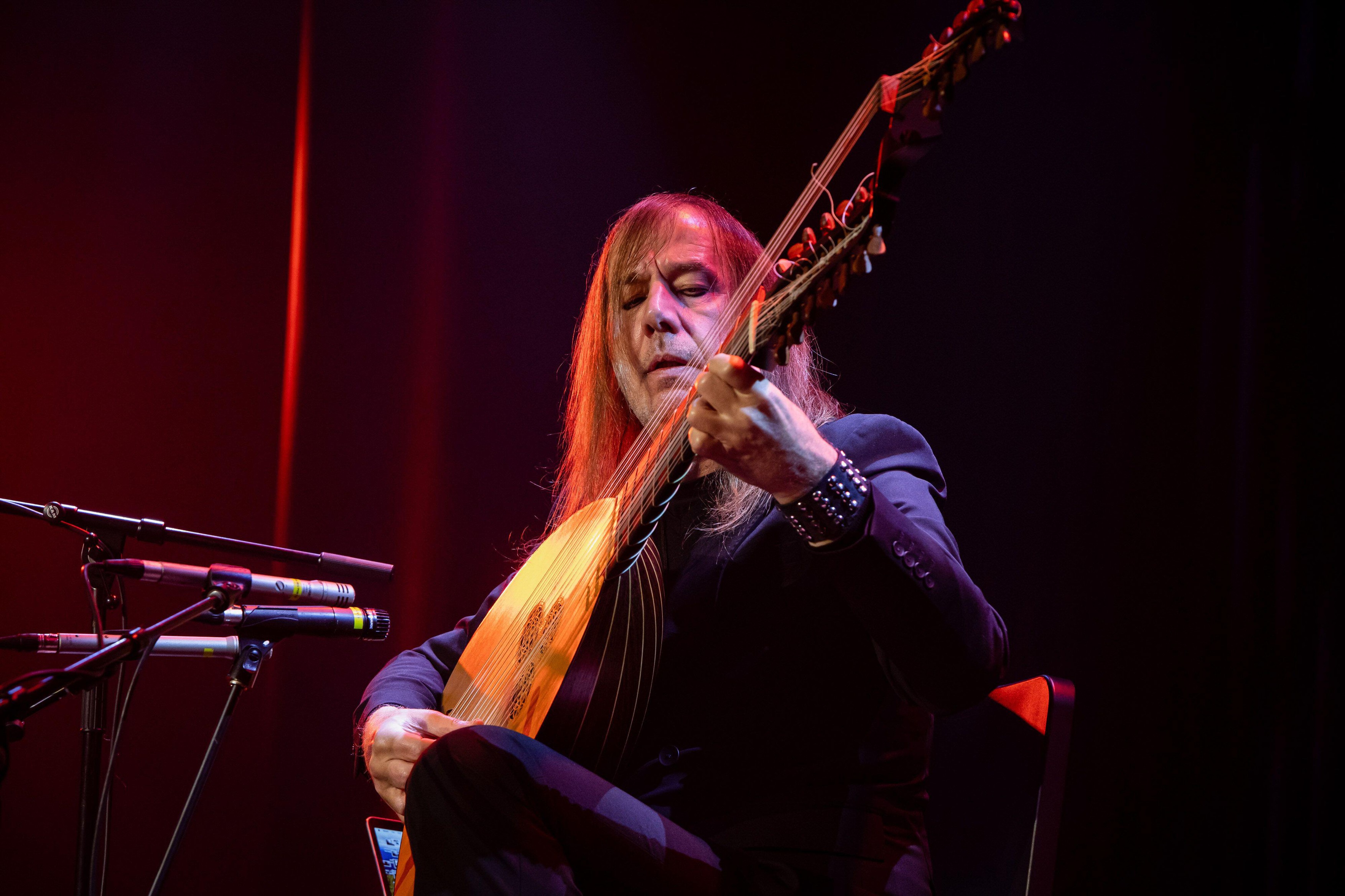 Porto, Portugal. 21st Jan, 2024. Jozef Van Wissem is a Dutch minimalist composer and lute player based in Brooklyn, performing at the Salo tico at the Coliseu do Porto. Credit: SOPA Images Limited/Alamy Live News