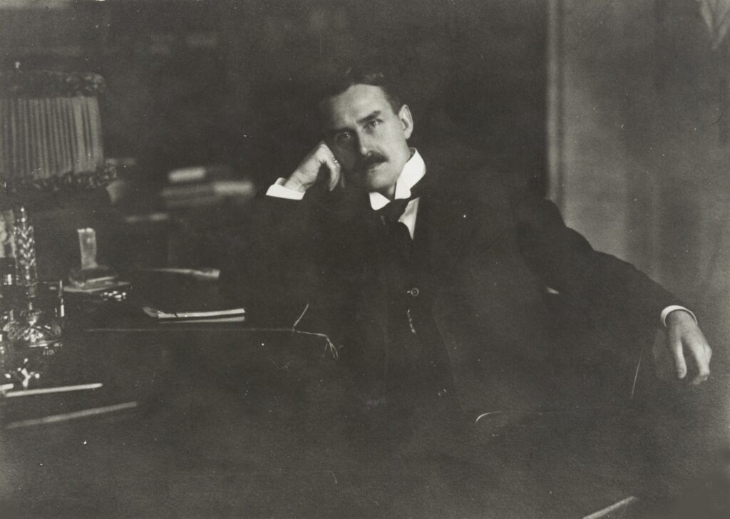 Portrait of Thomas Mann (1875-1955), c.1910. Private Collection.,Image: 392099796, License: Rights-managed, Restrictions: , Model Release: no, Credit line: Fine Art Images / Heritage Images / Profimedia
